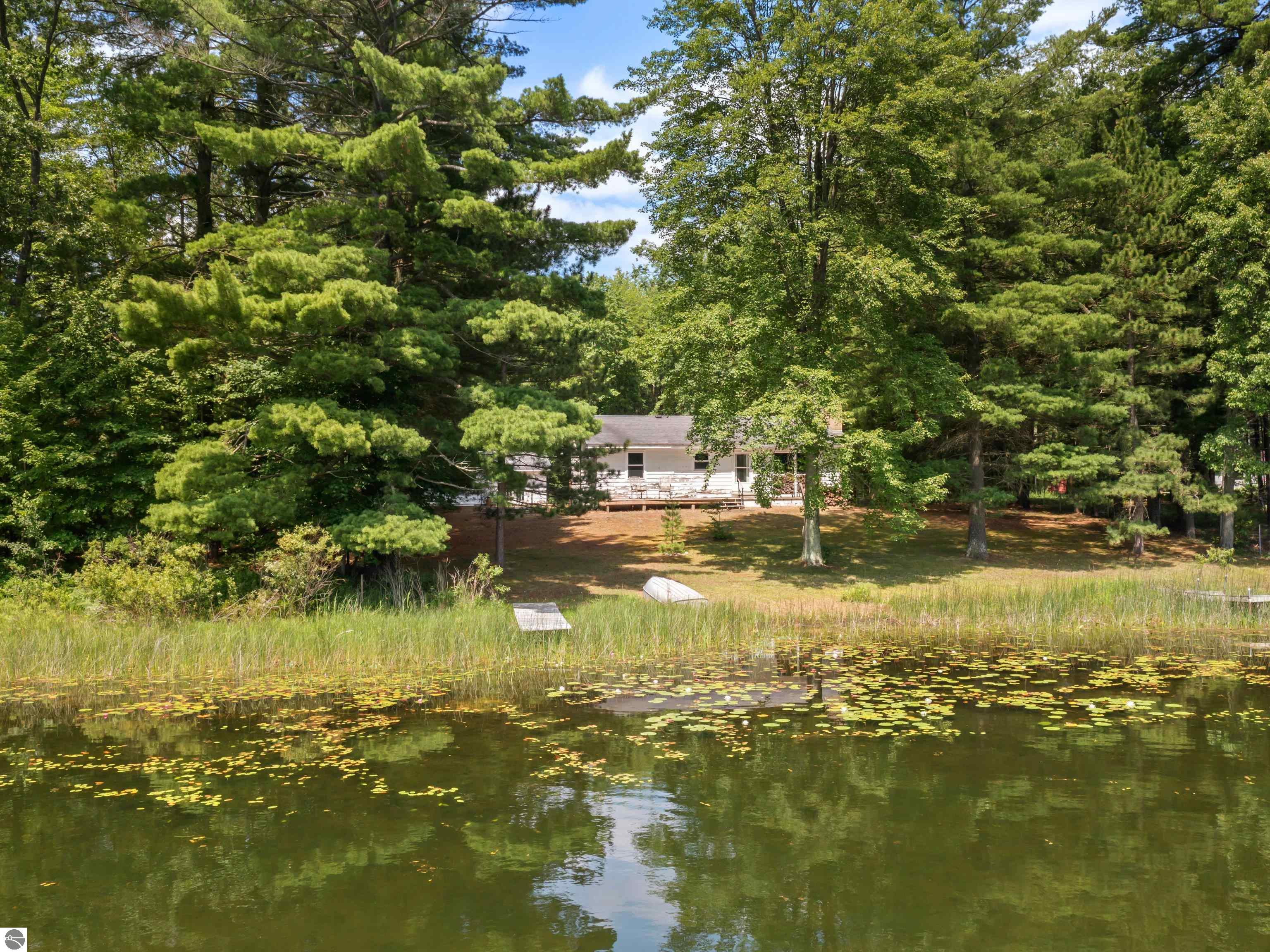 4710 Lakeside Drive