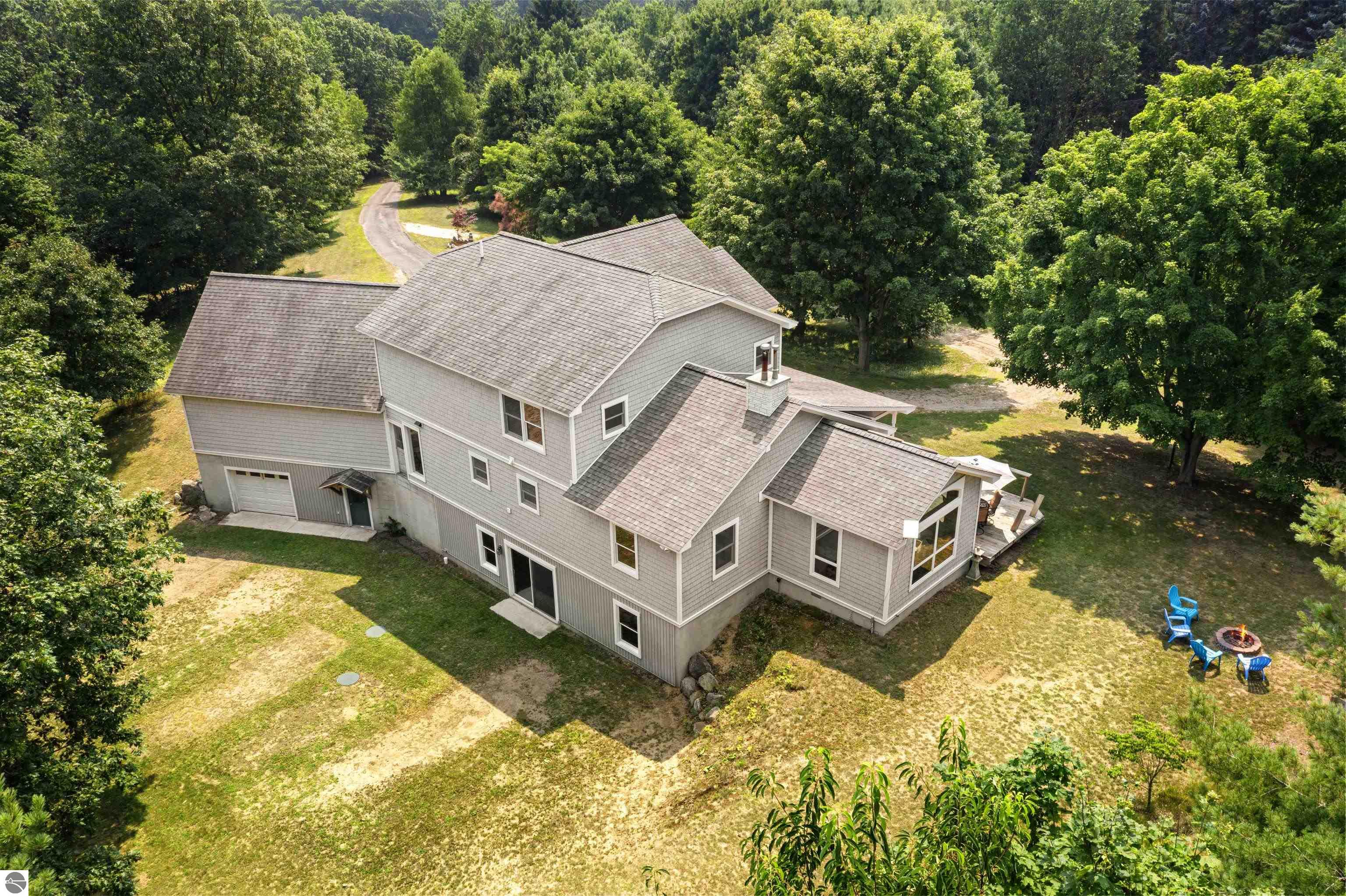 1682 Elm Road
