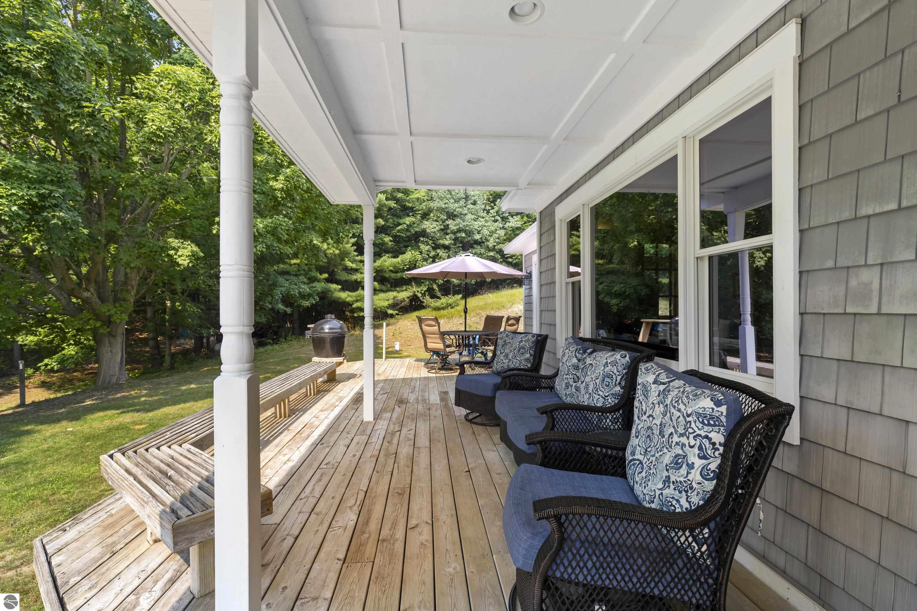 1682 Elm Road