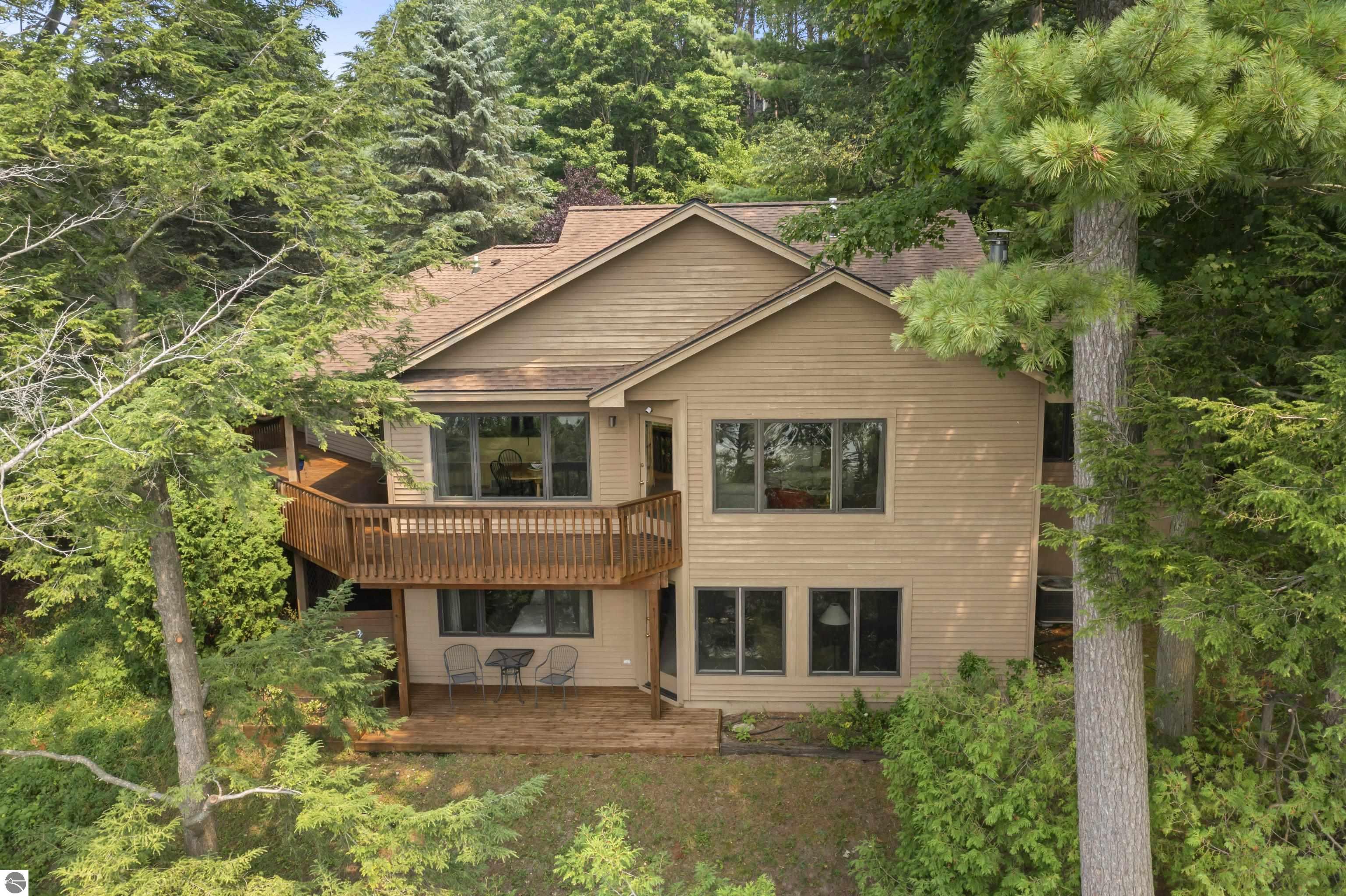 7351 Fredonia Way