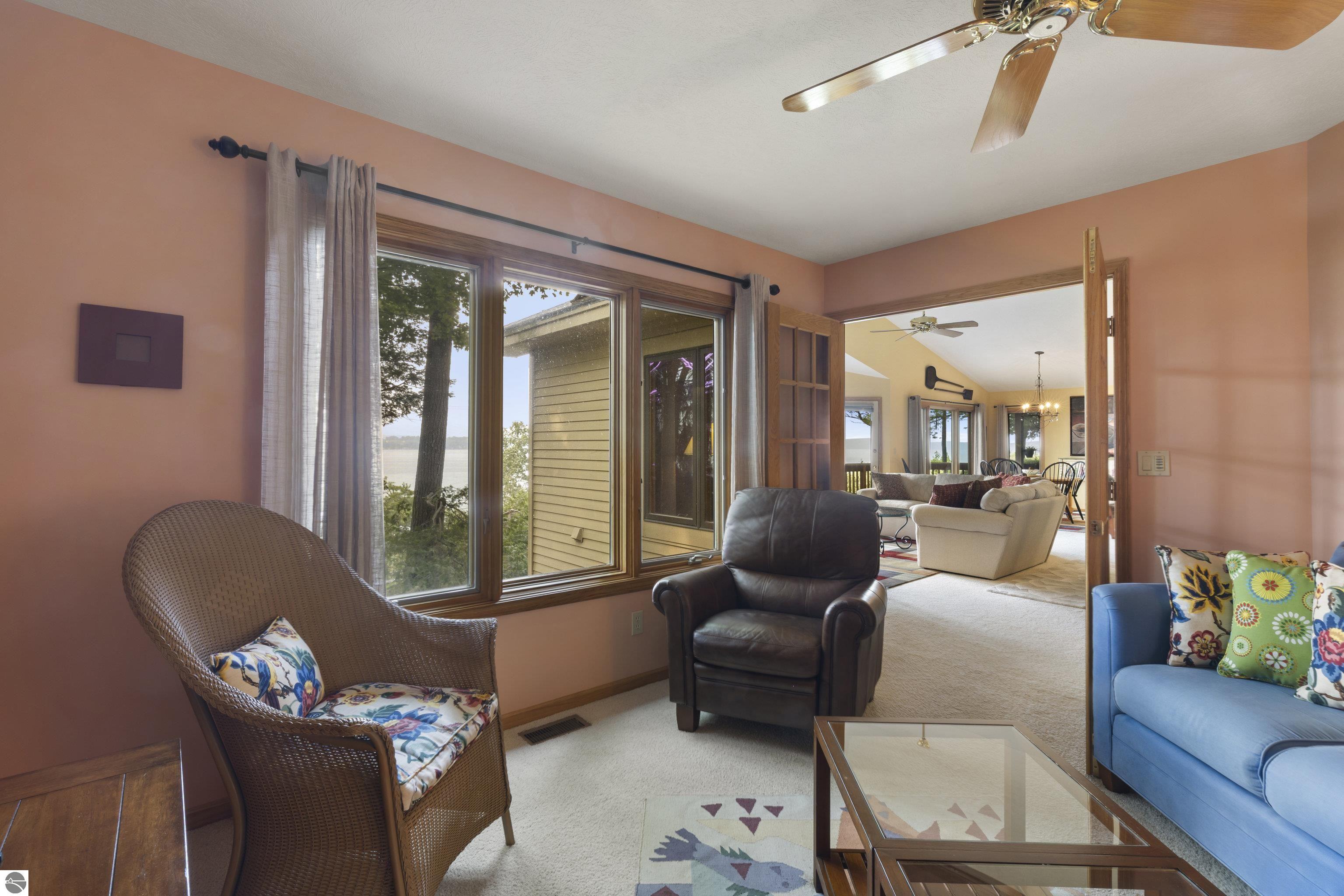 7351 Fredonia Way