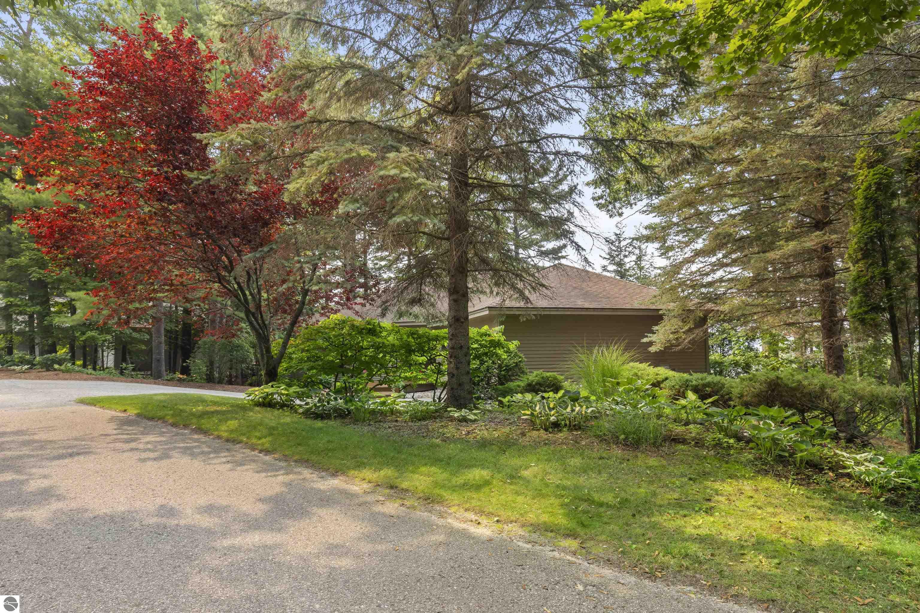 7351 Fredonia Way
