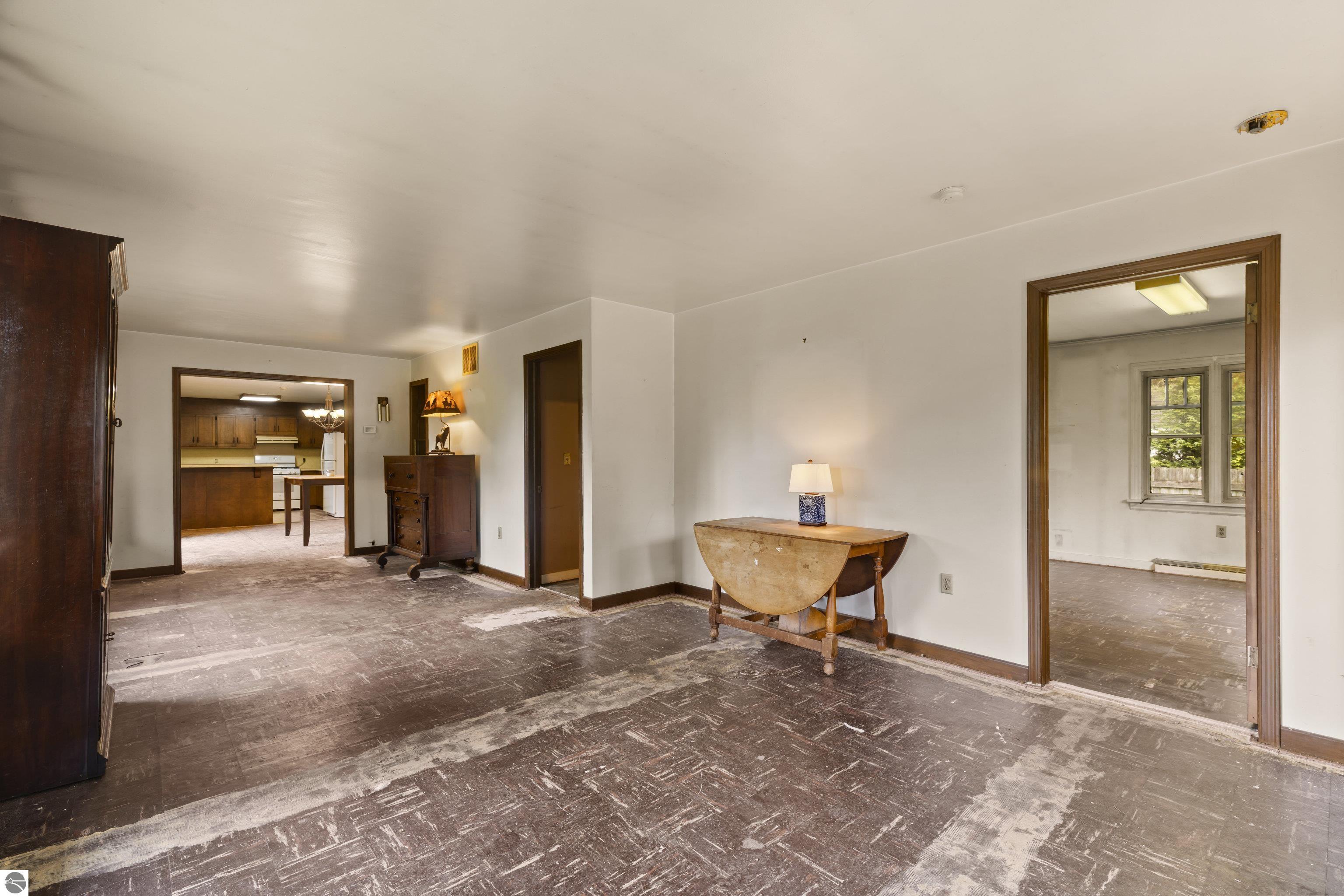 5326 Crystal Drive