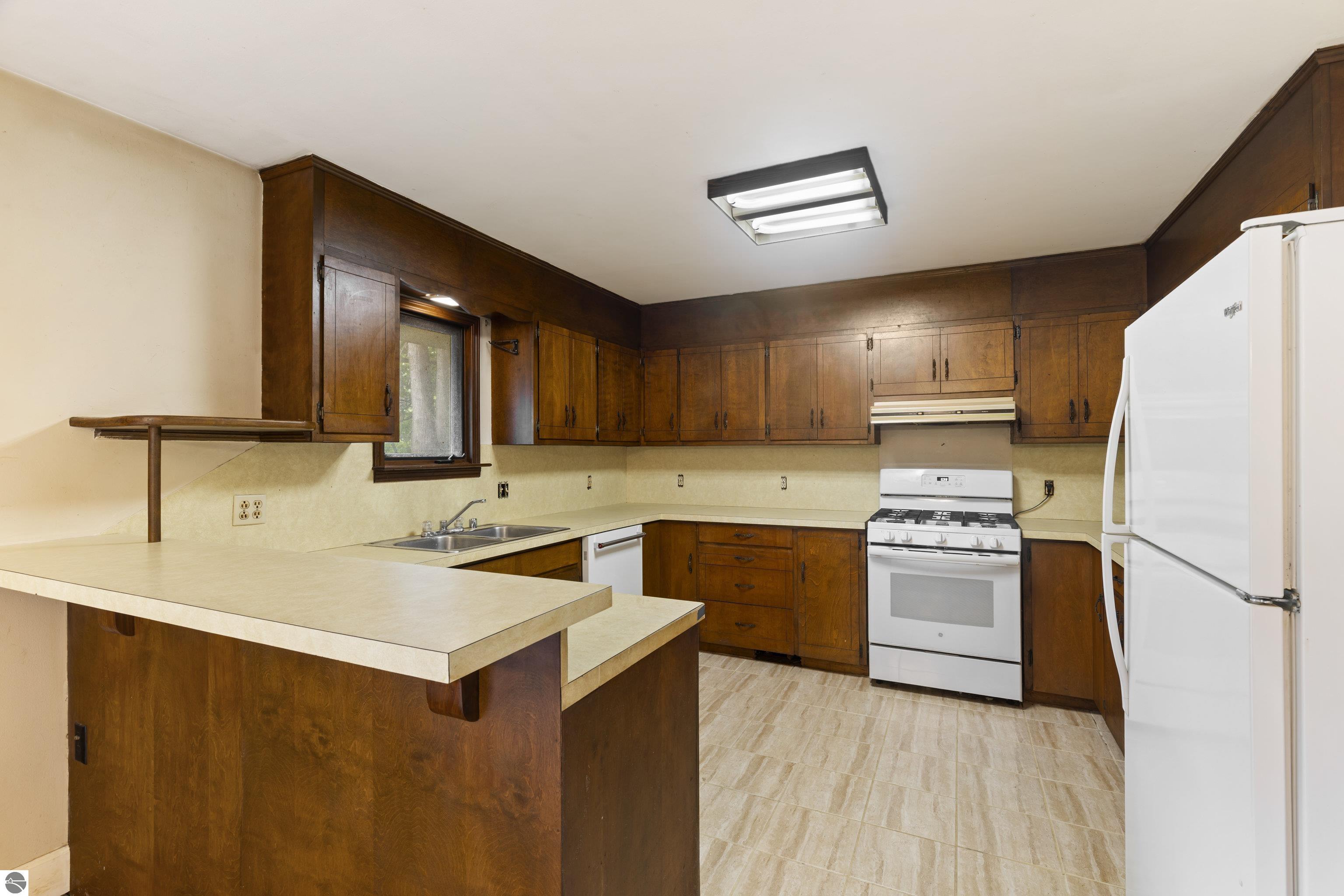 5326 Crystal Drive