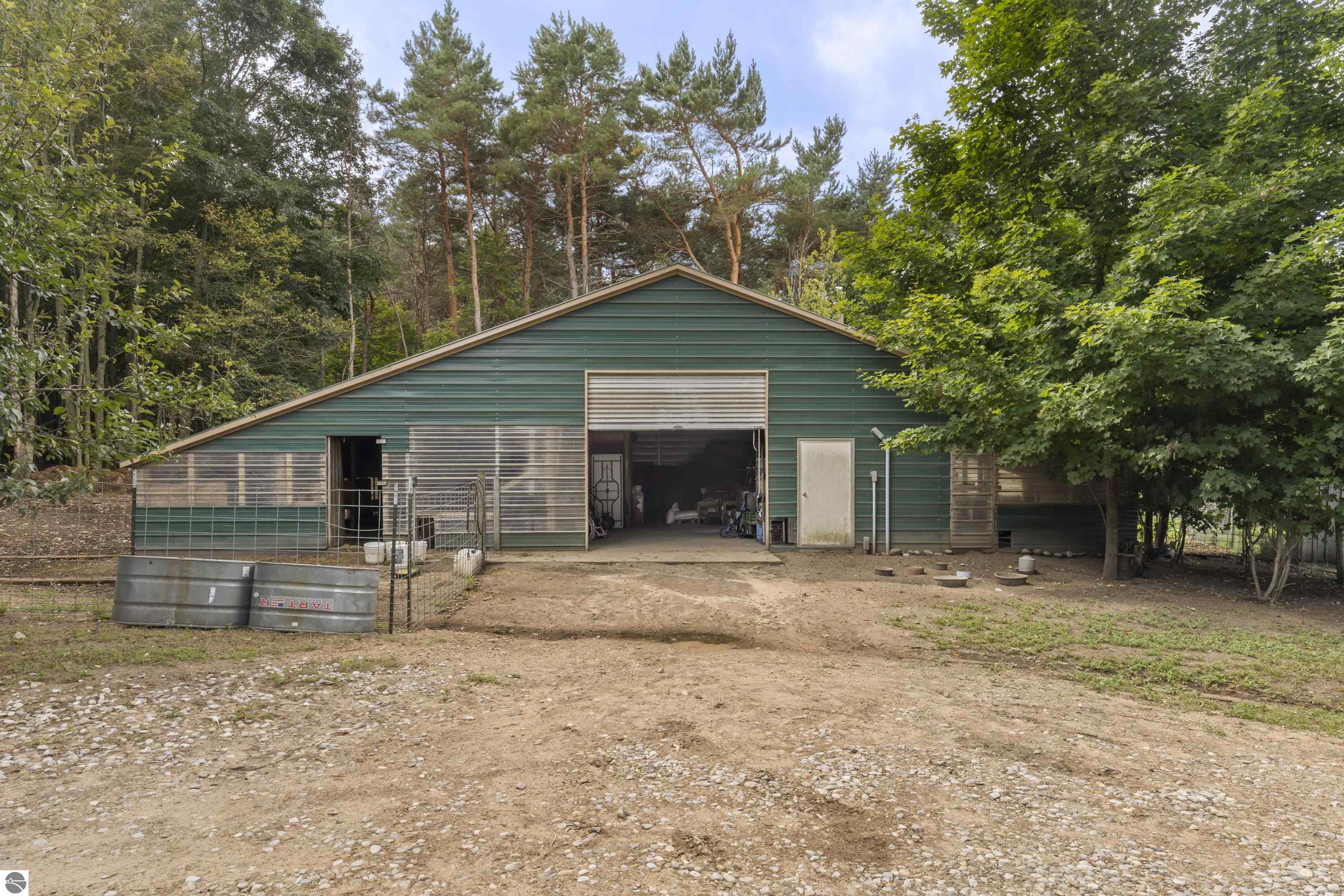 22800 Cadillac Highway