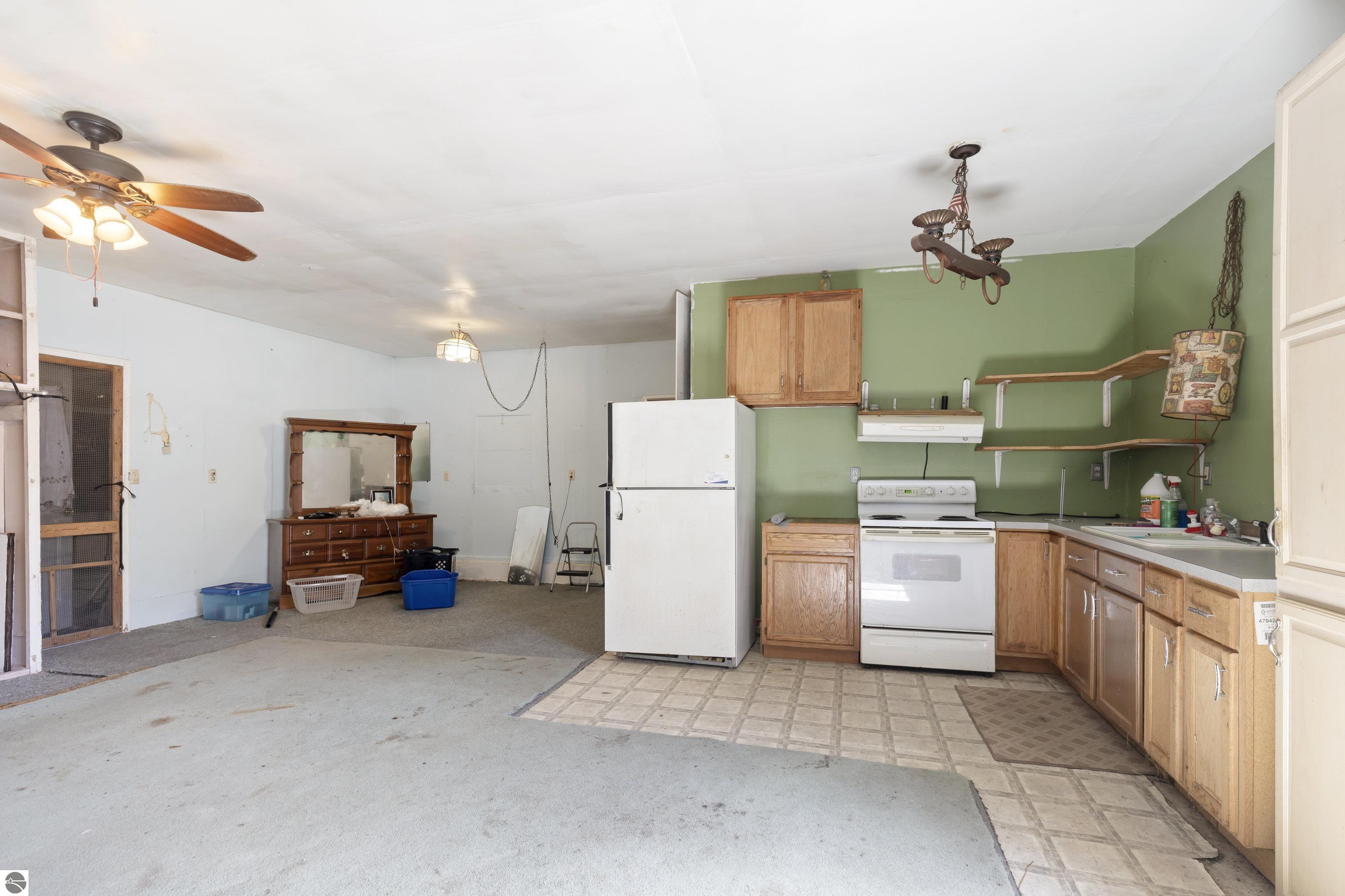 15451 Stanley Road