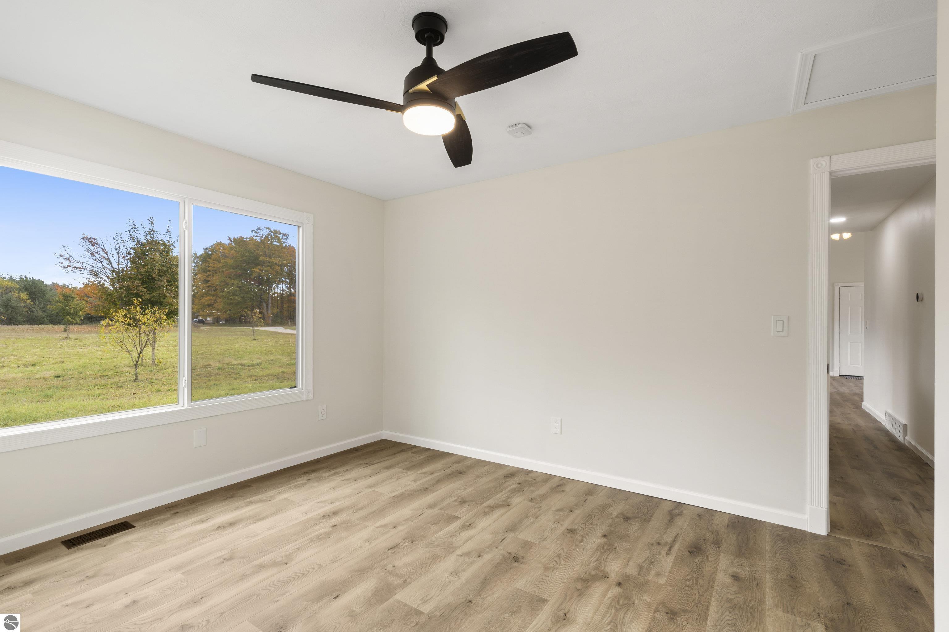 348 S Haze Road