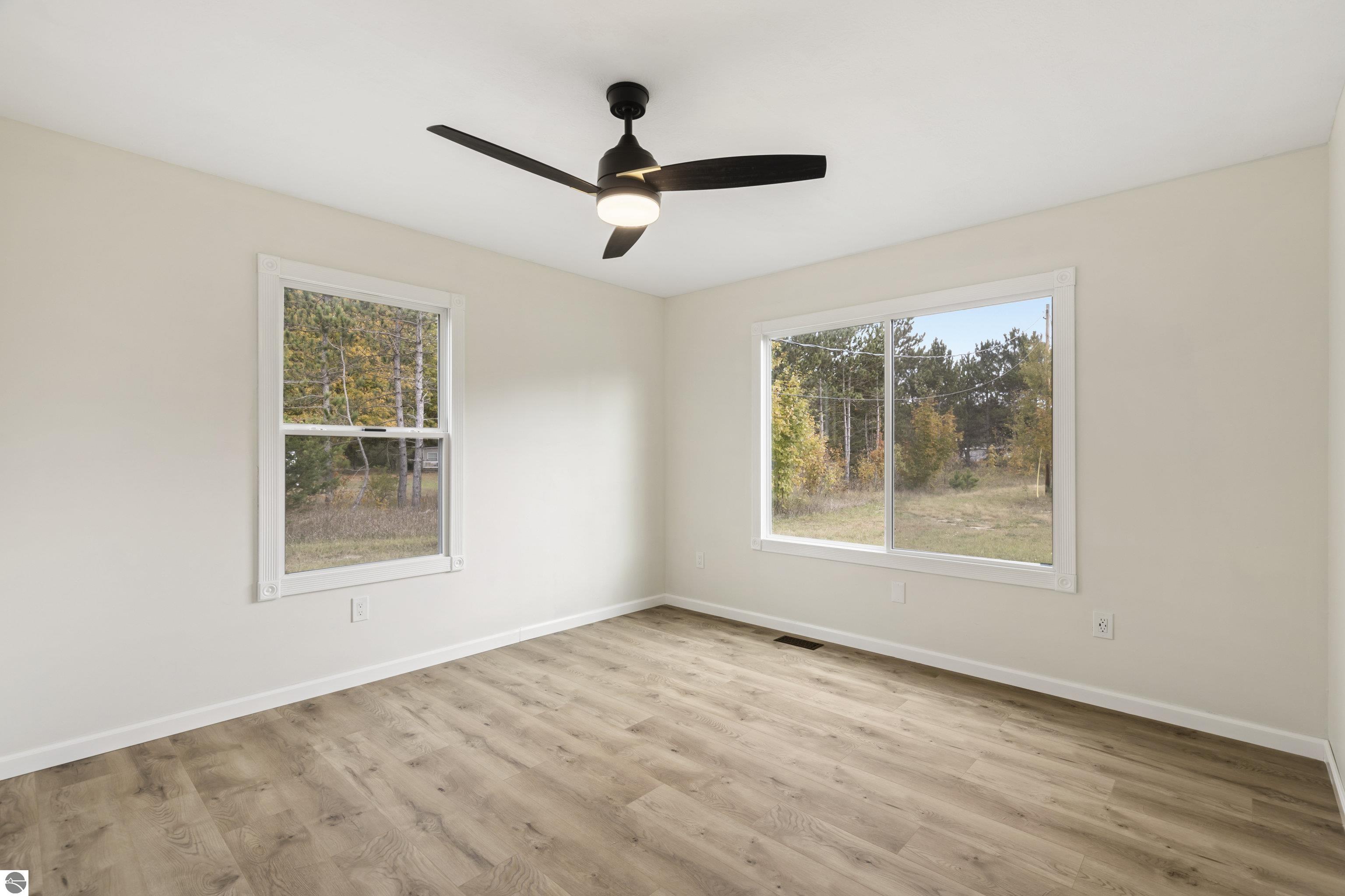 348 S Haze Road