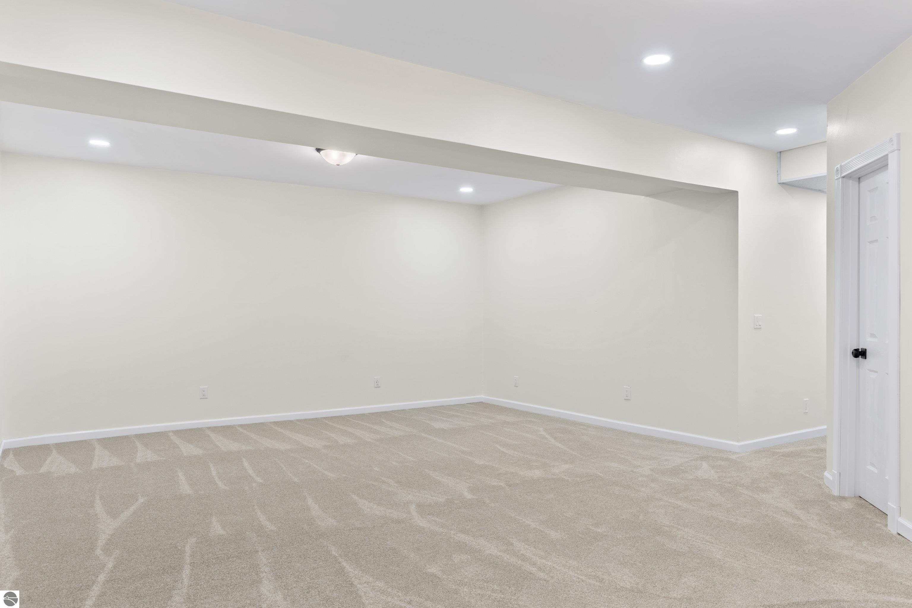 348 S Haze Road