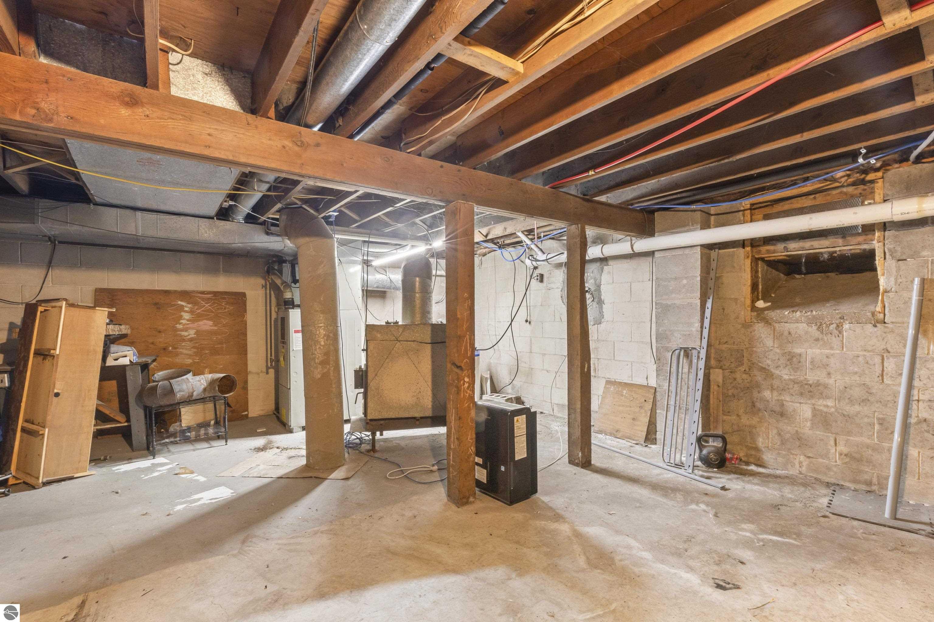 16863 3rd Street