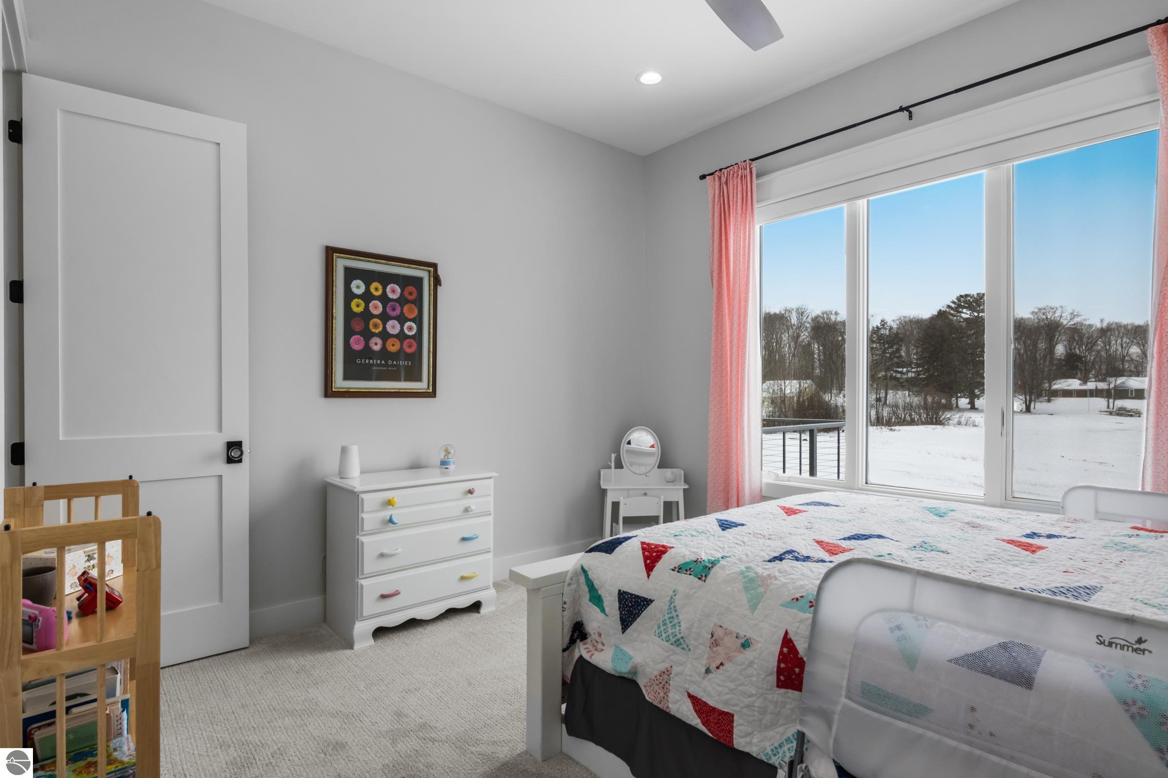 504 S East Silver Lake Road