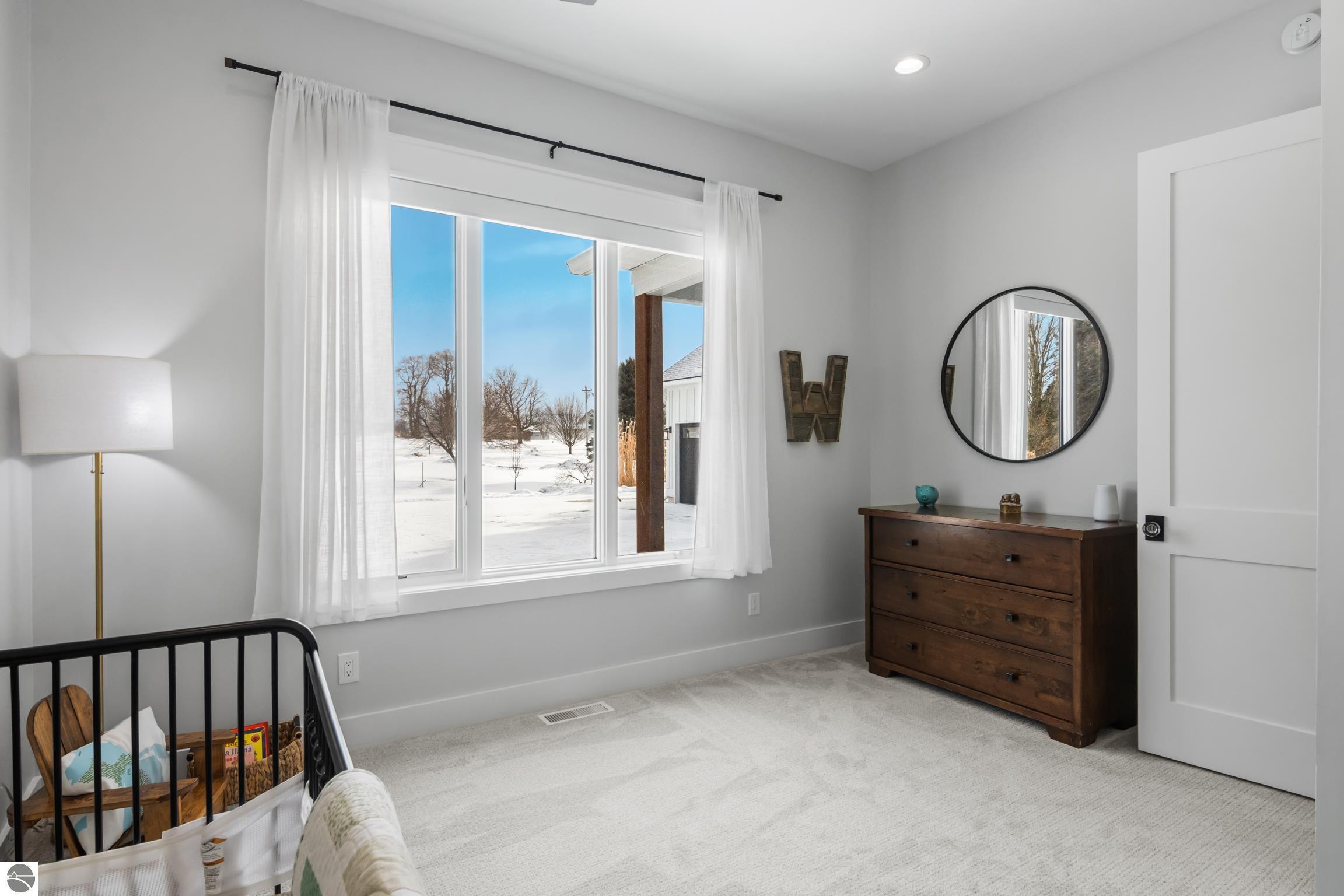 504 S East Silver Lake Road