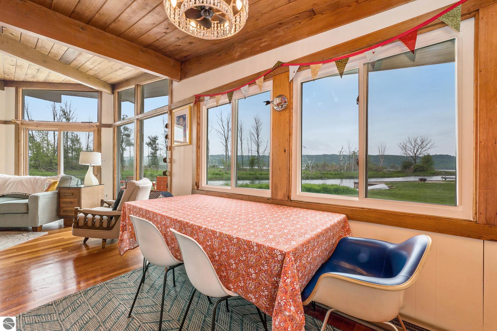 16864 Northwood Highway