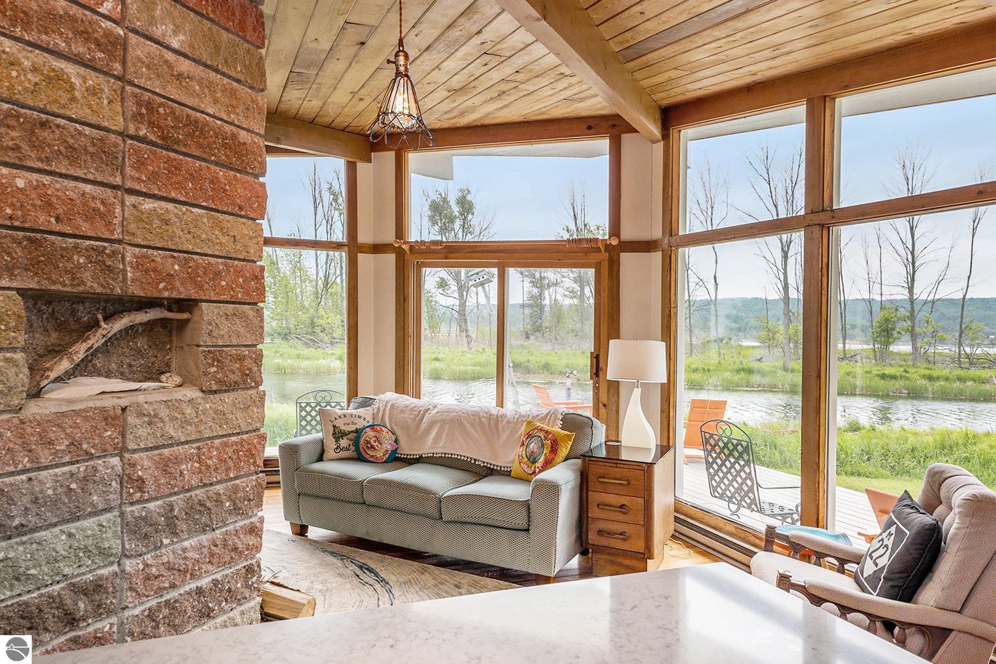 16864 Northwood Highway