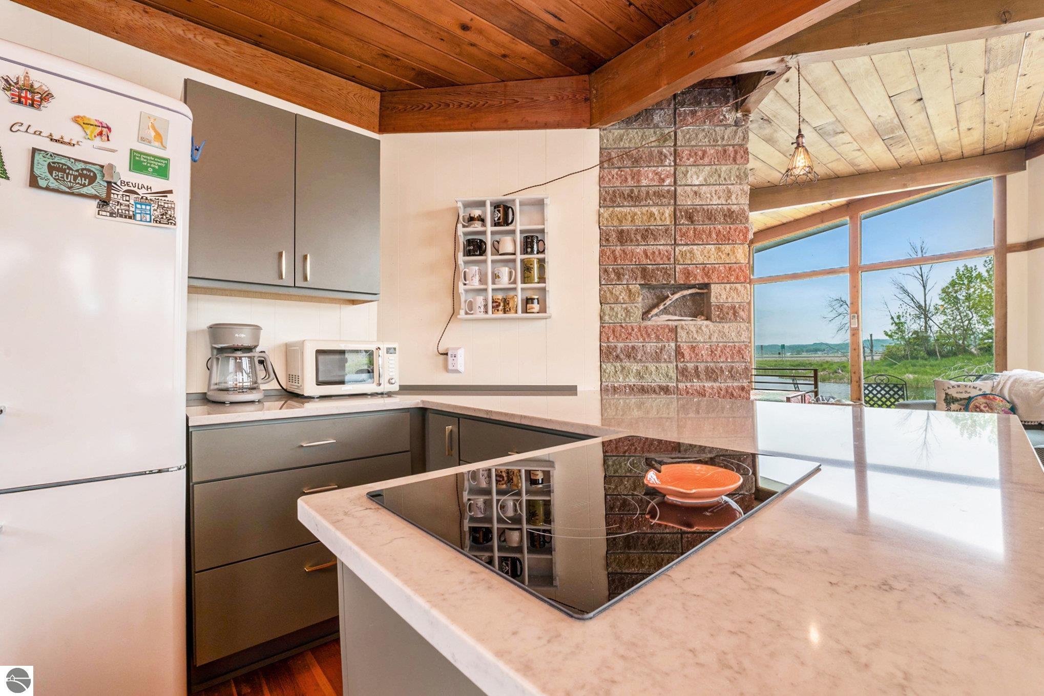 16864 Northwood Highway