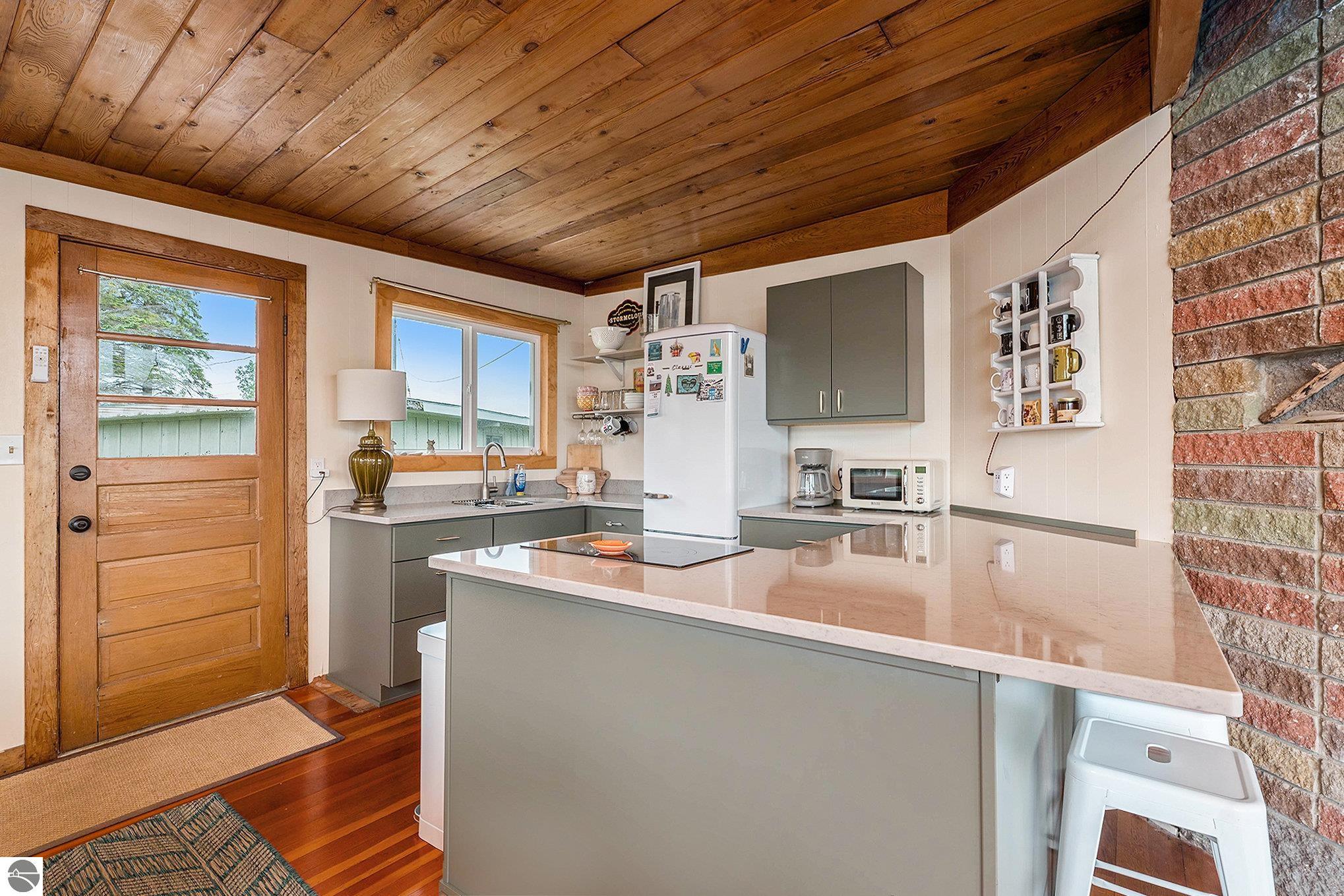 16864 Northwood Highway