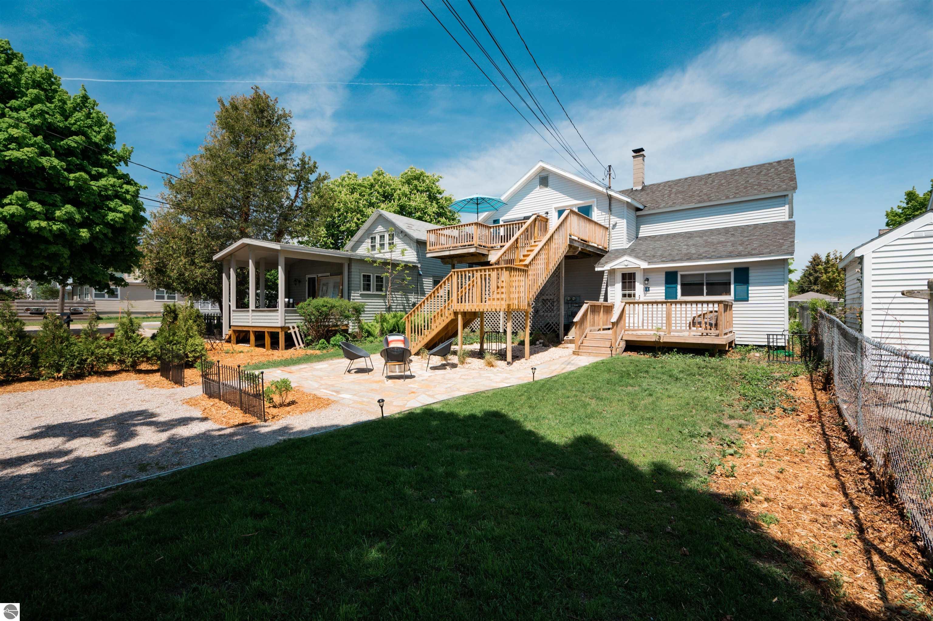 706 Forest Avenue