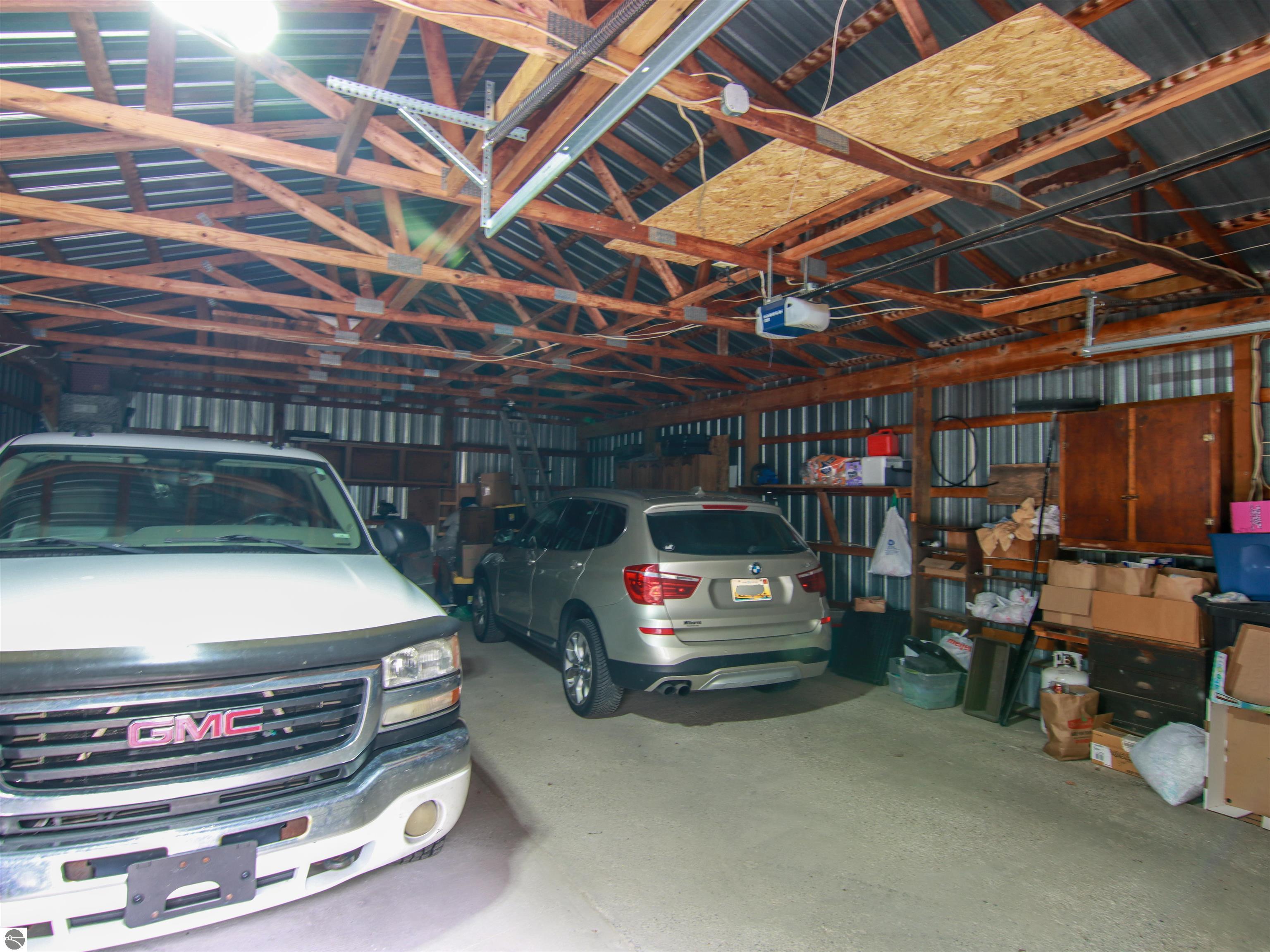 8086 Narrow Gauge Road