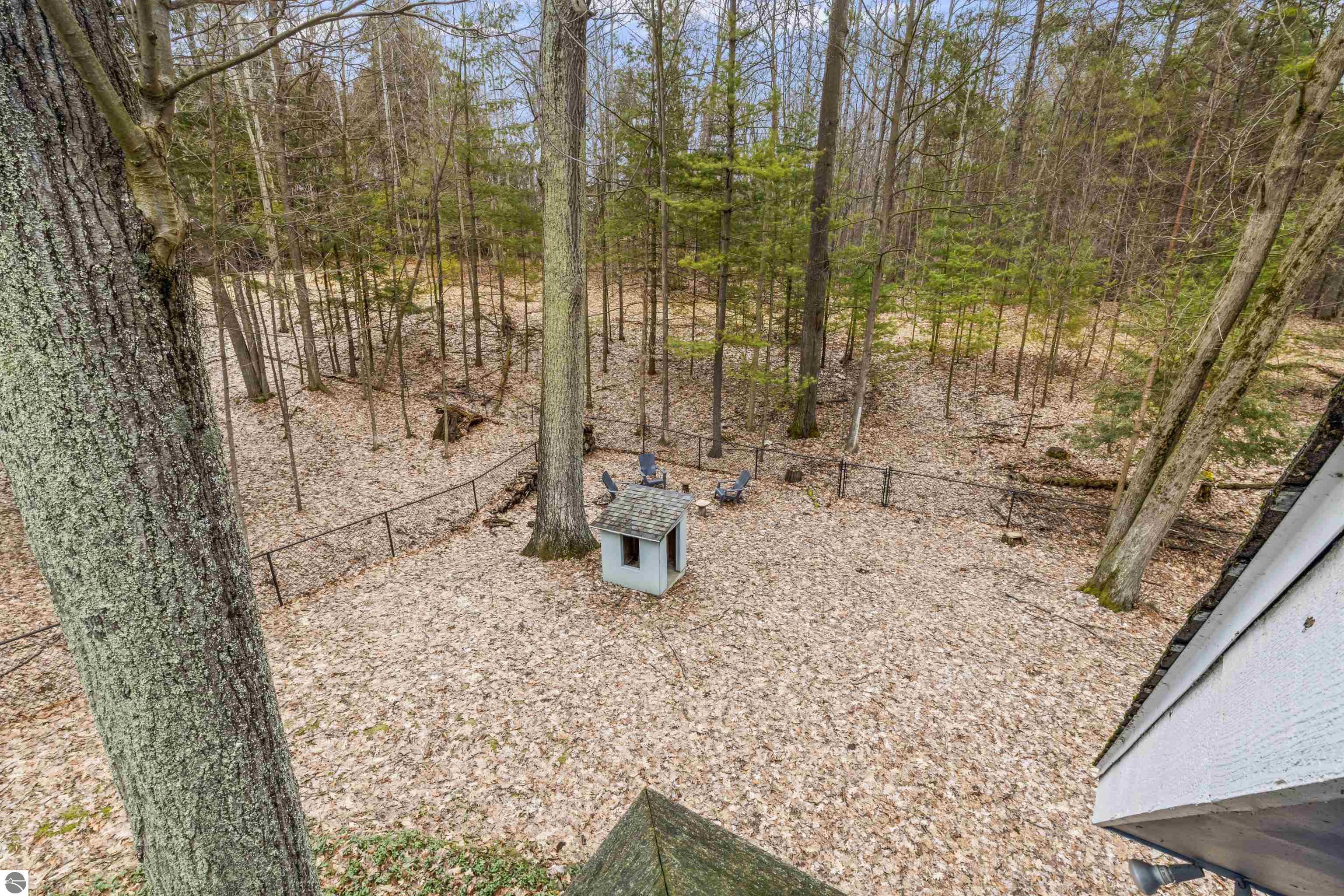 7560 Peaceful Valley Road