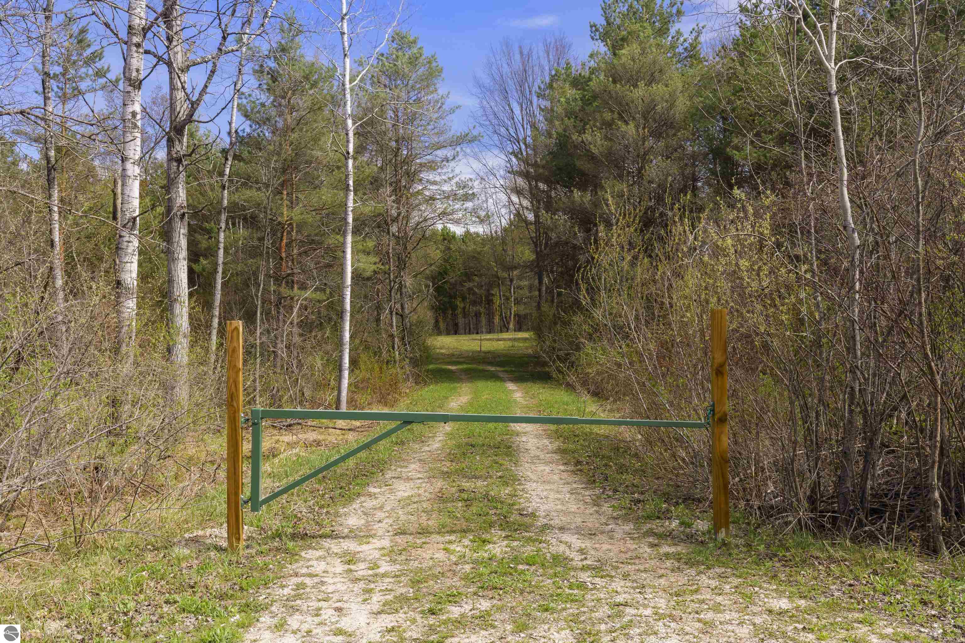 00Z0 Dzuibanek Road
