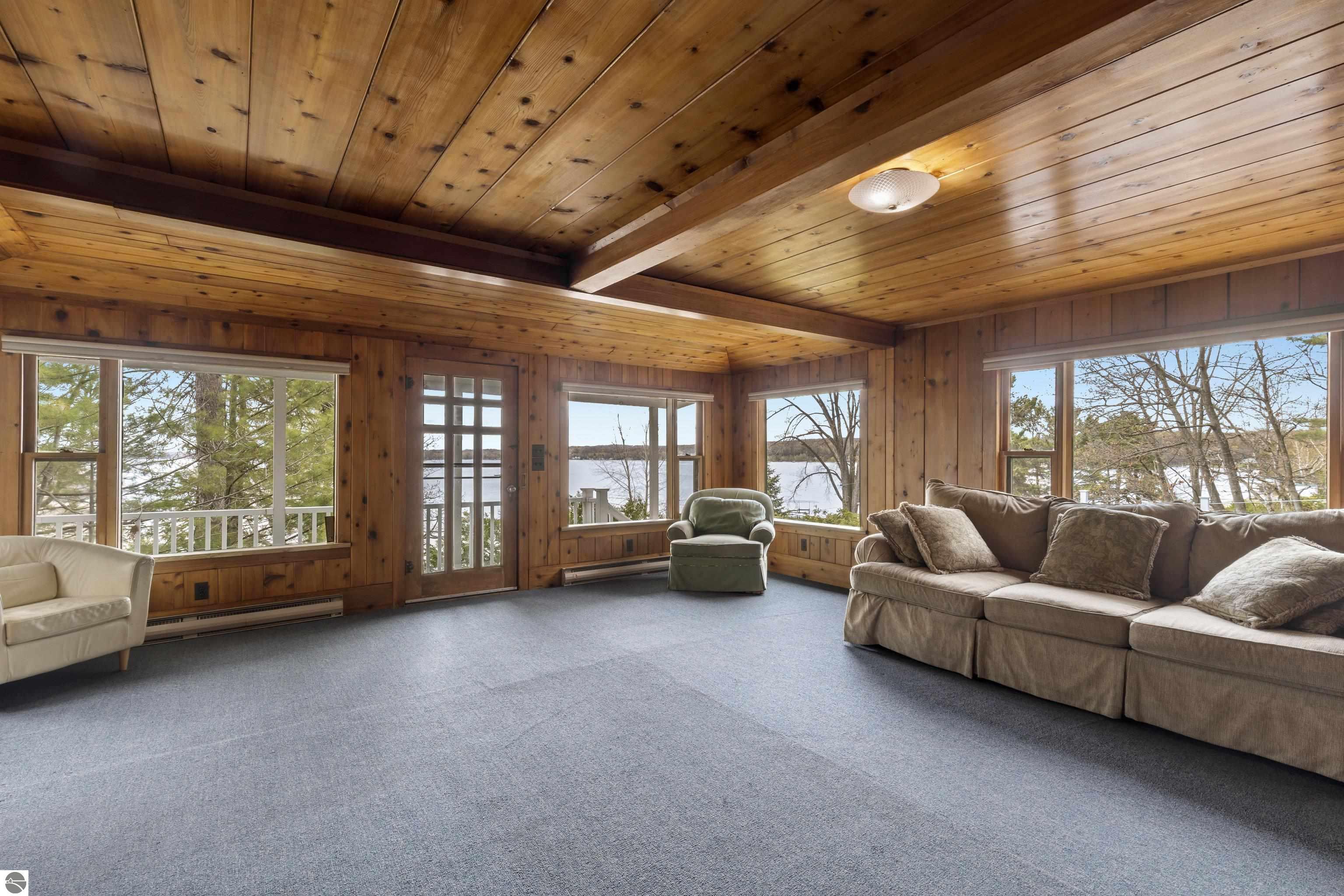 8368 Portage Point Drive