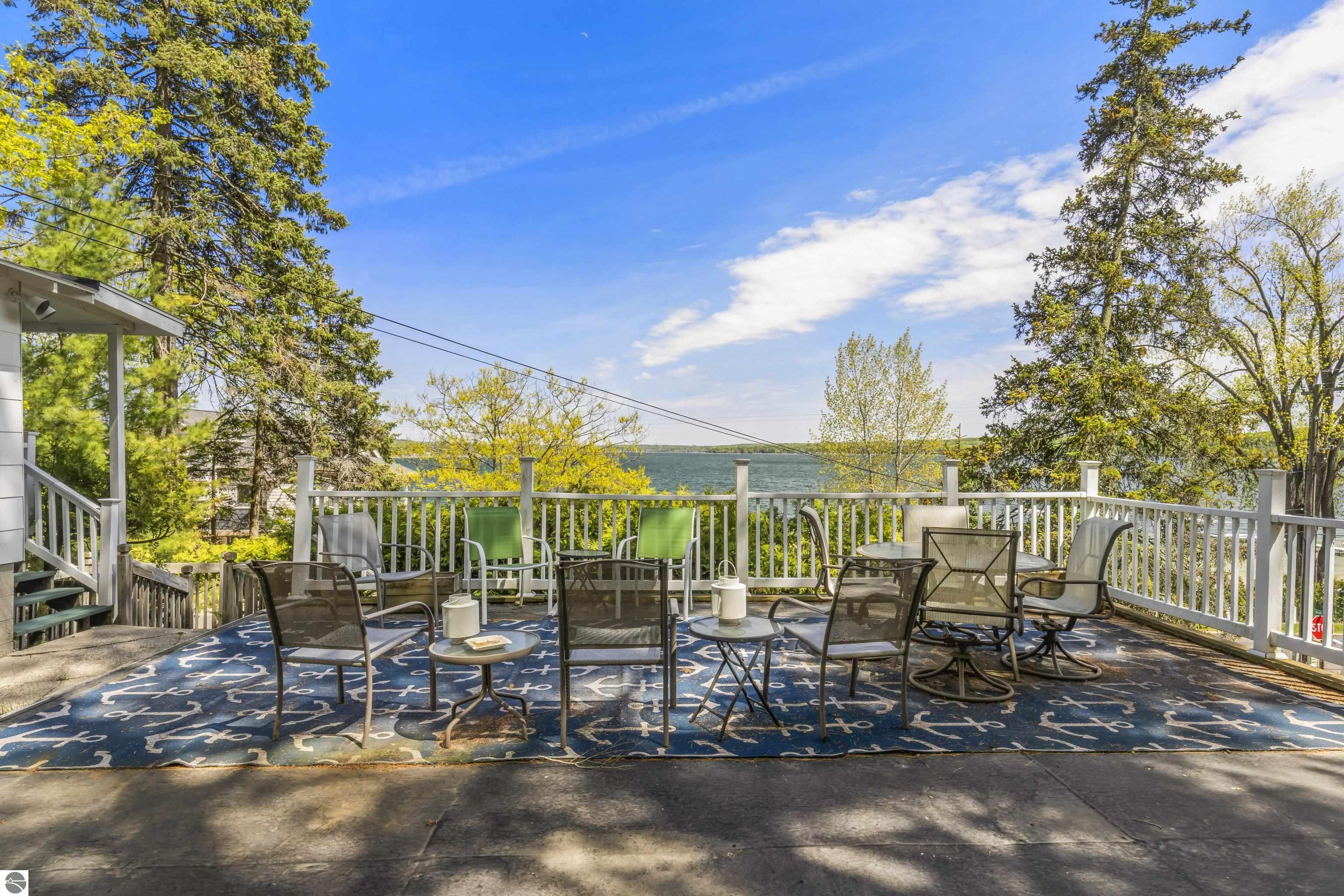 8368 Portage Point Drive