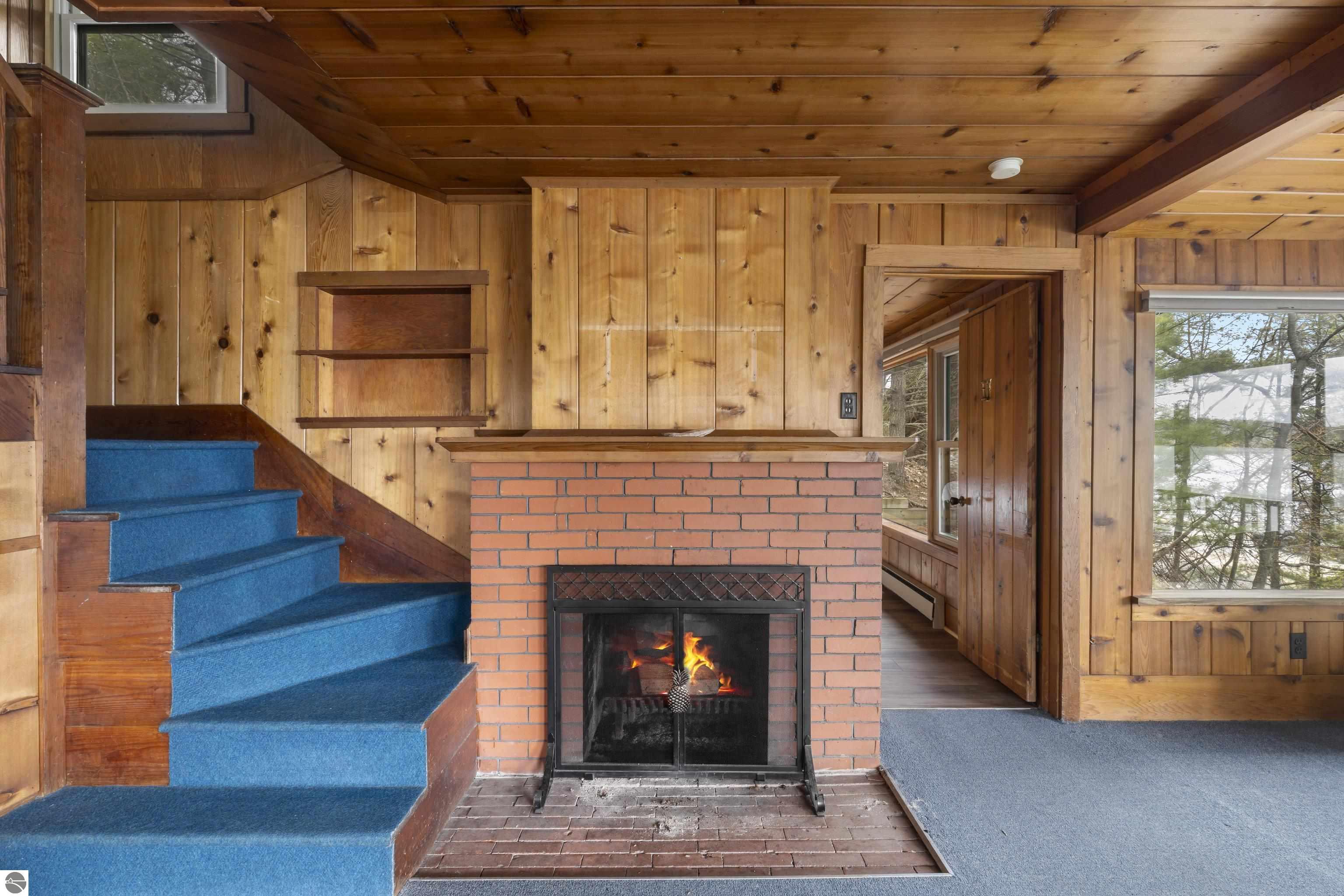 8368 Portage Point Drive