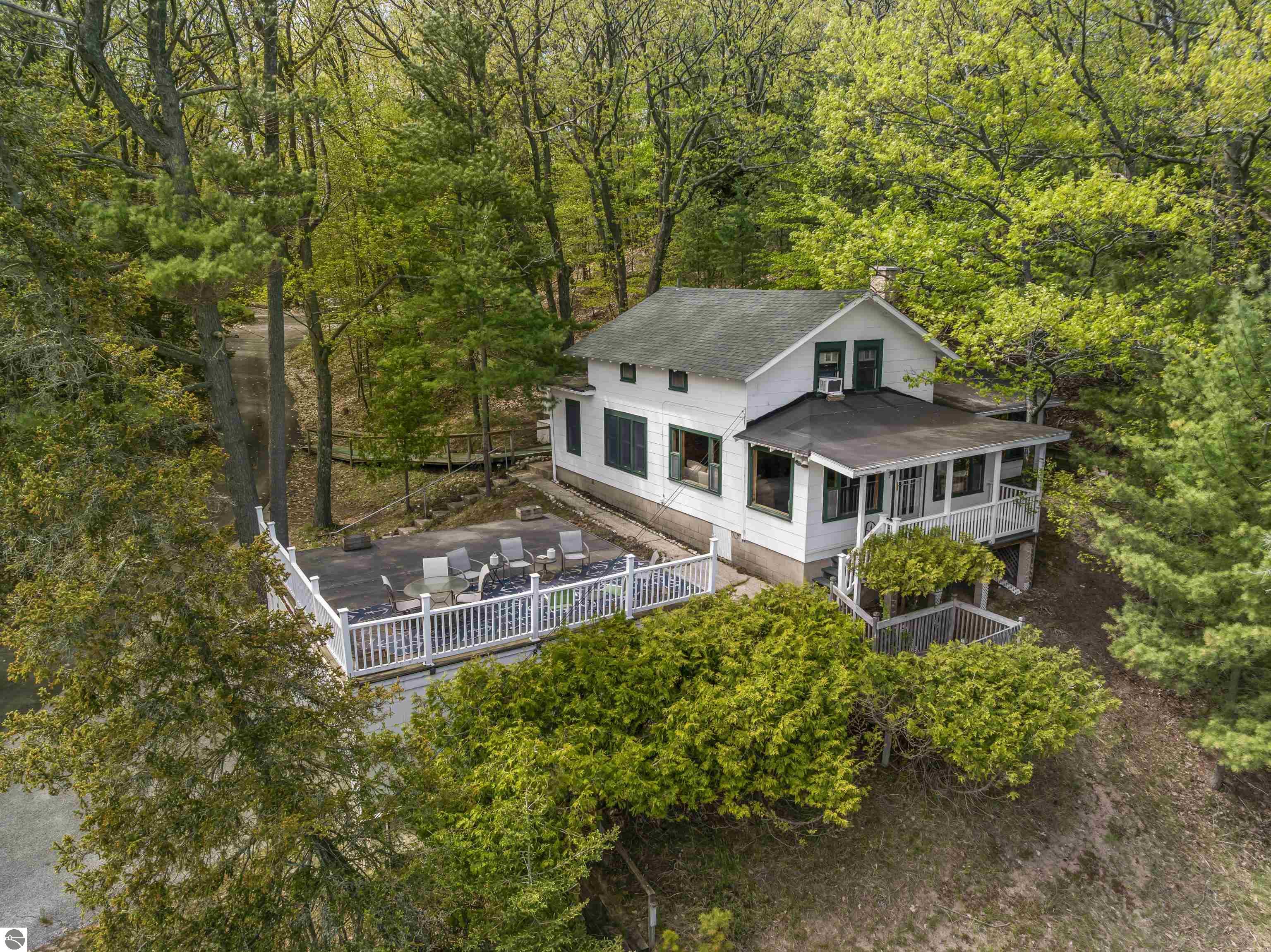 8368 Portage Point Drive