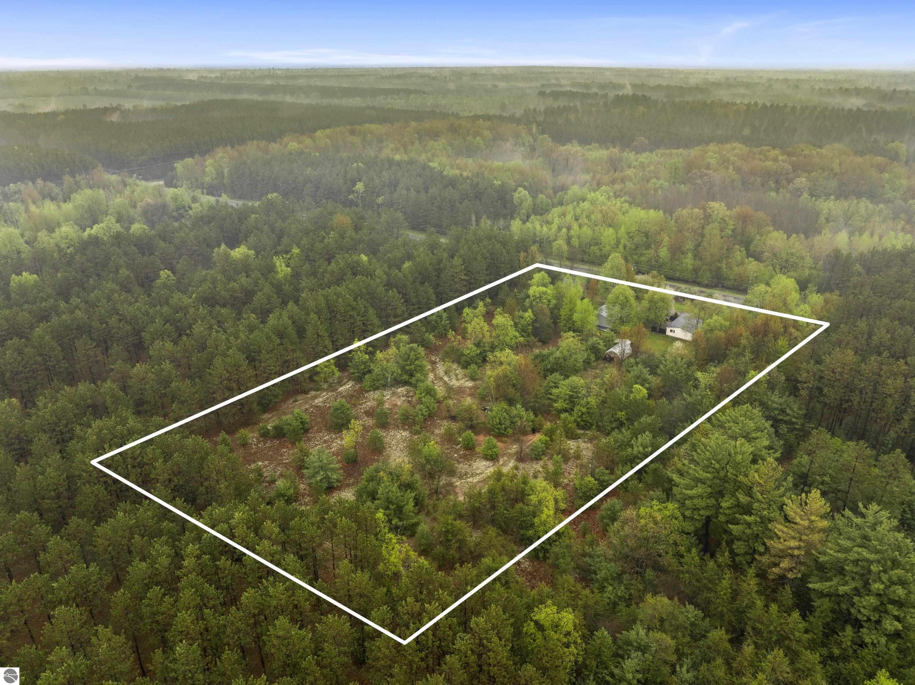 11774 Healey Lake Road