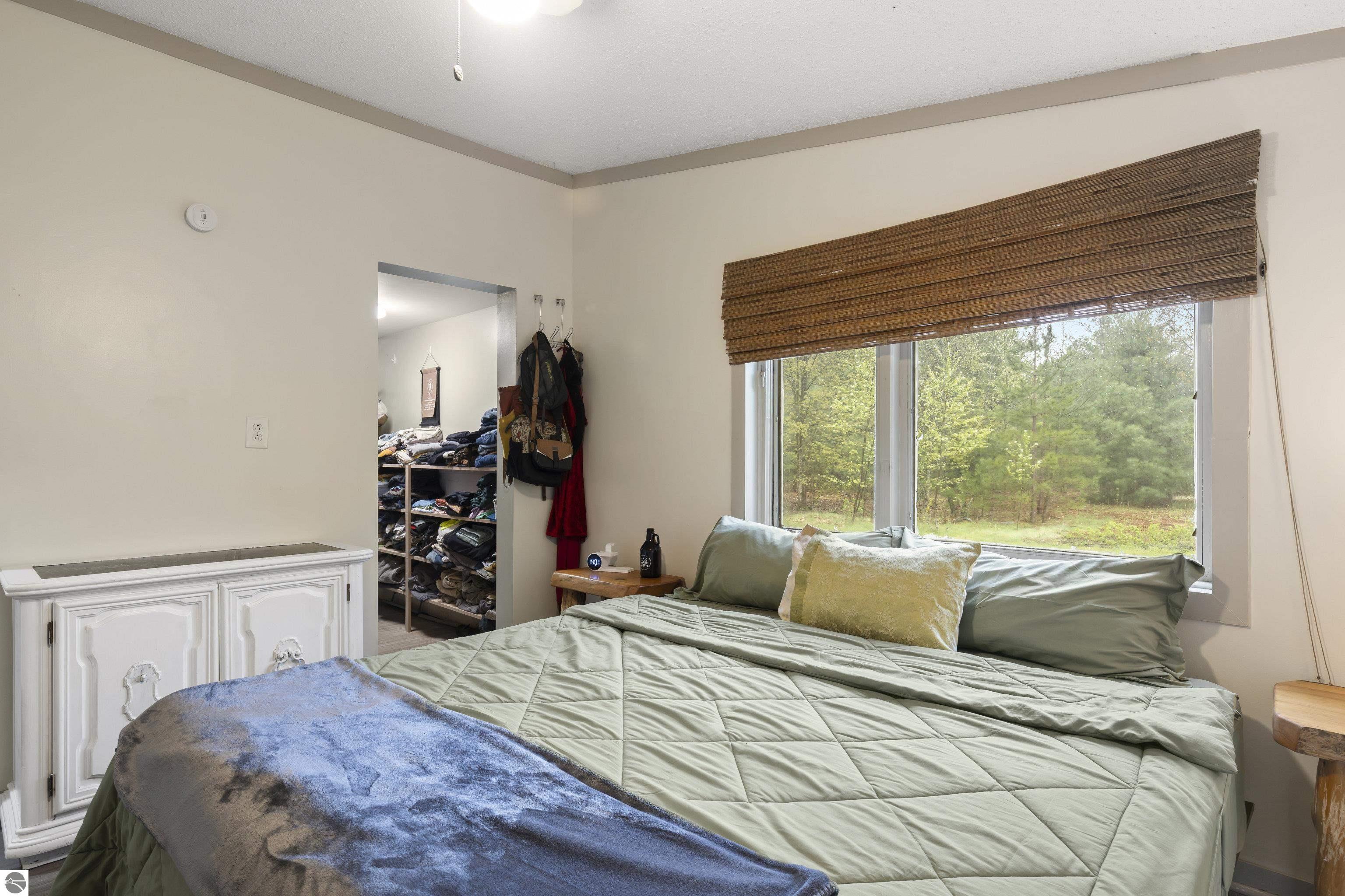 11774 Healey Lake Road
