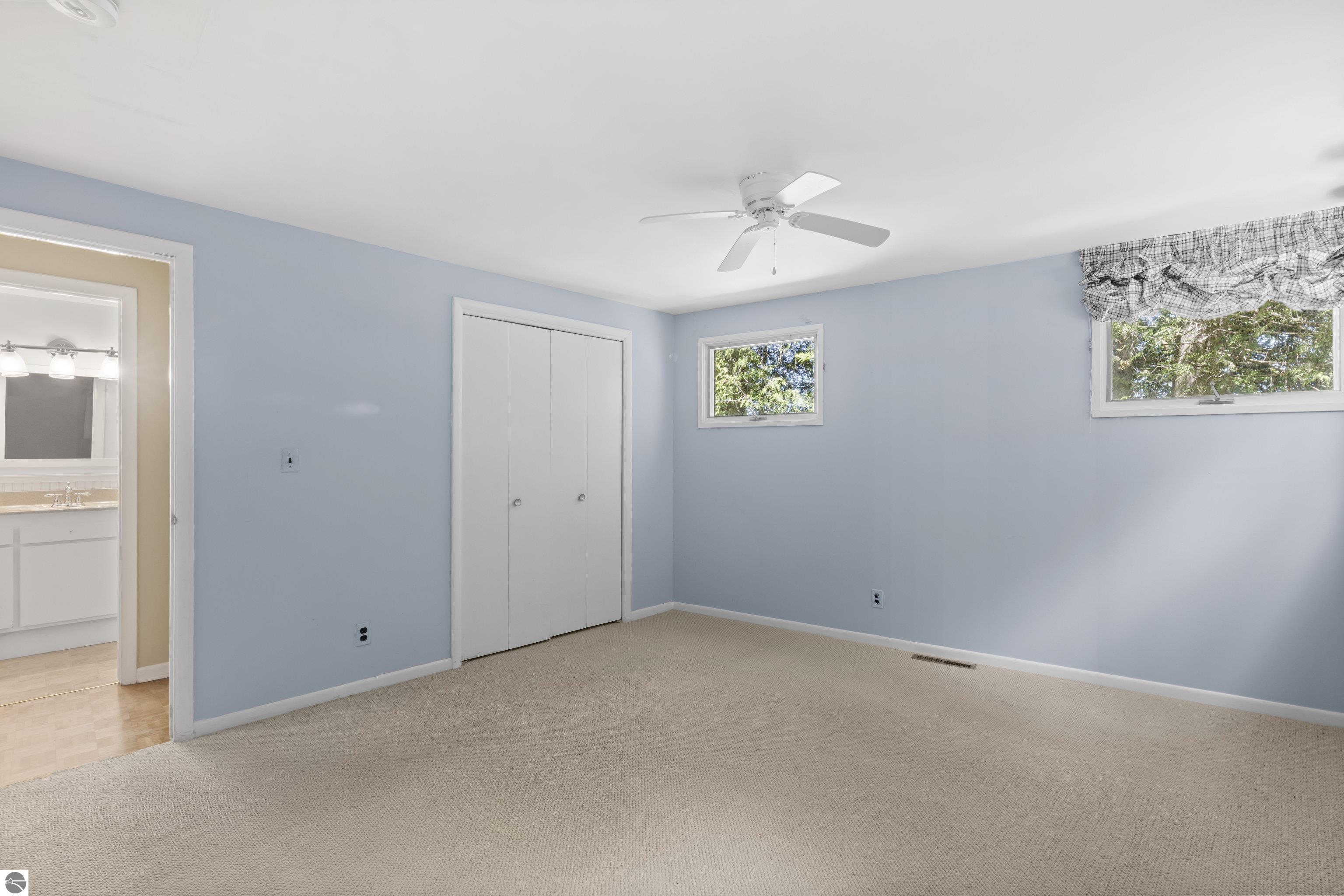 1313 E South Shore Drive