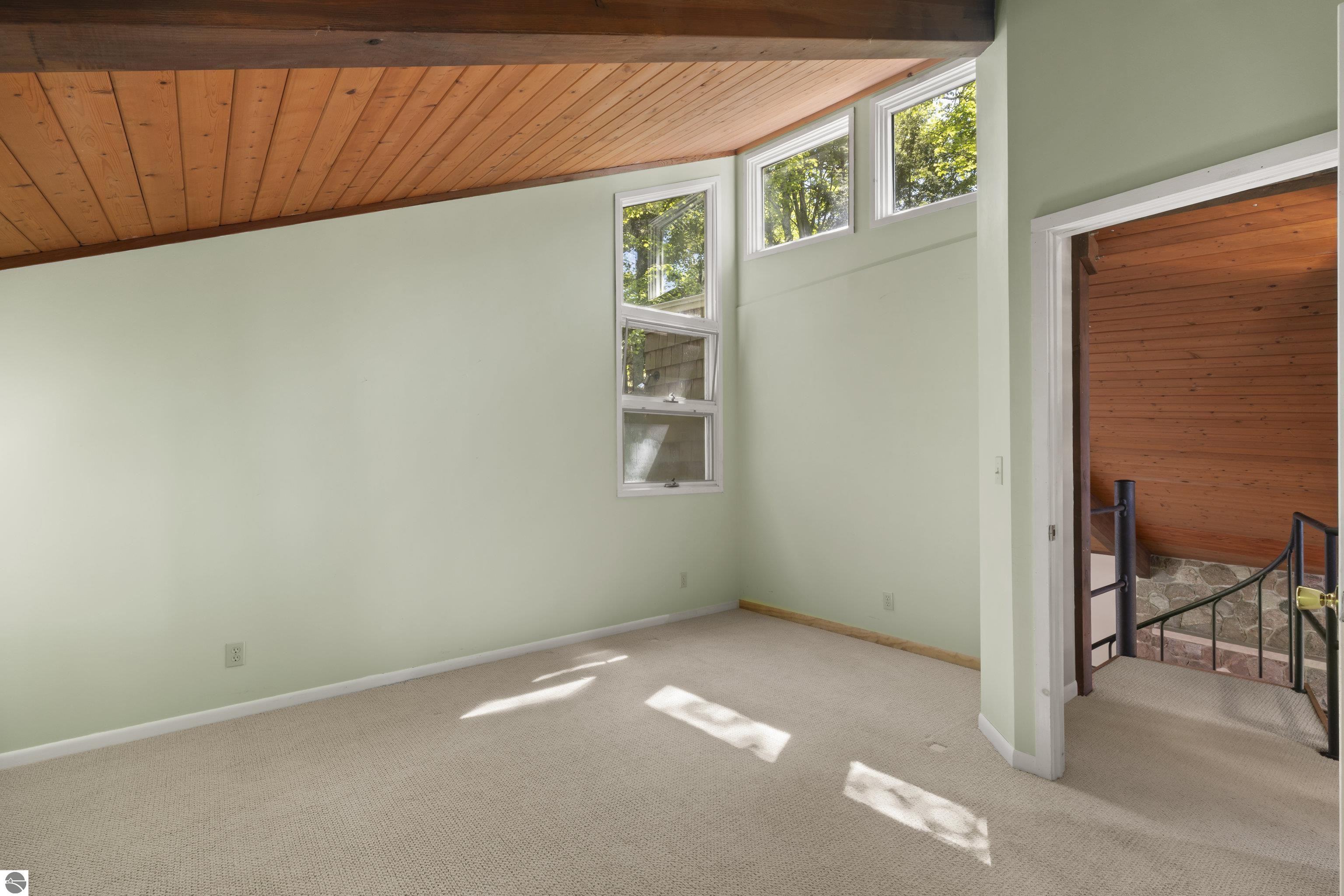 1313 E South Shore Drive