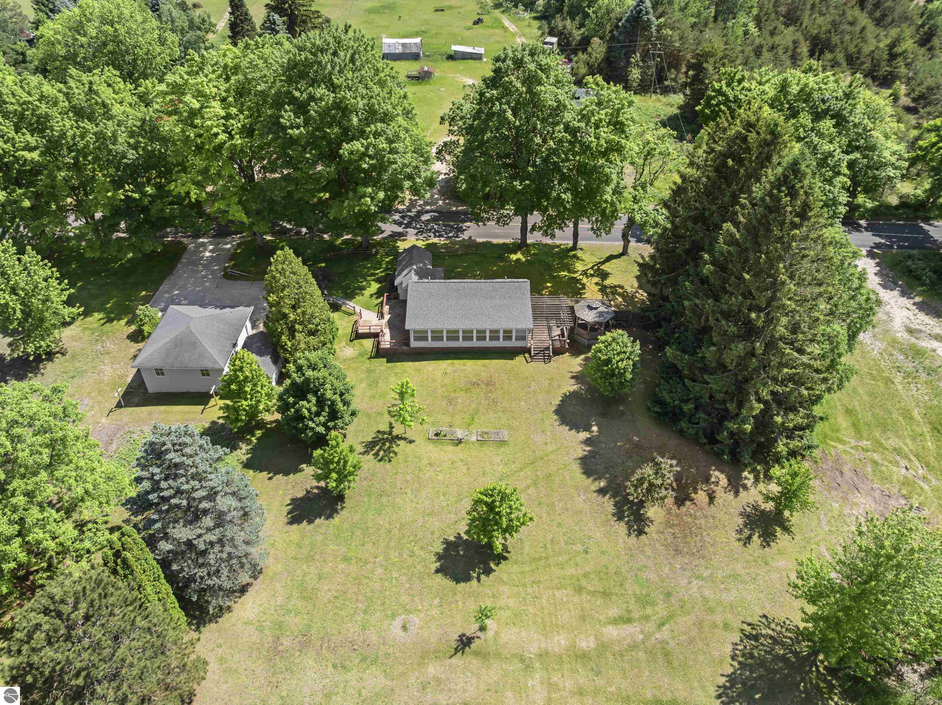 6756 Potter Road
