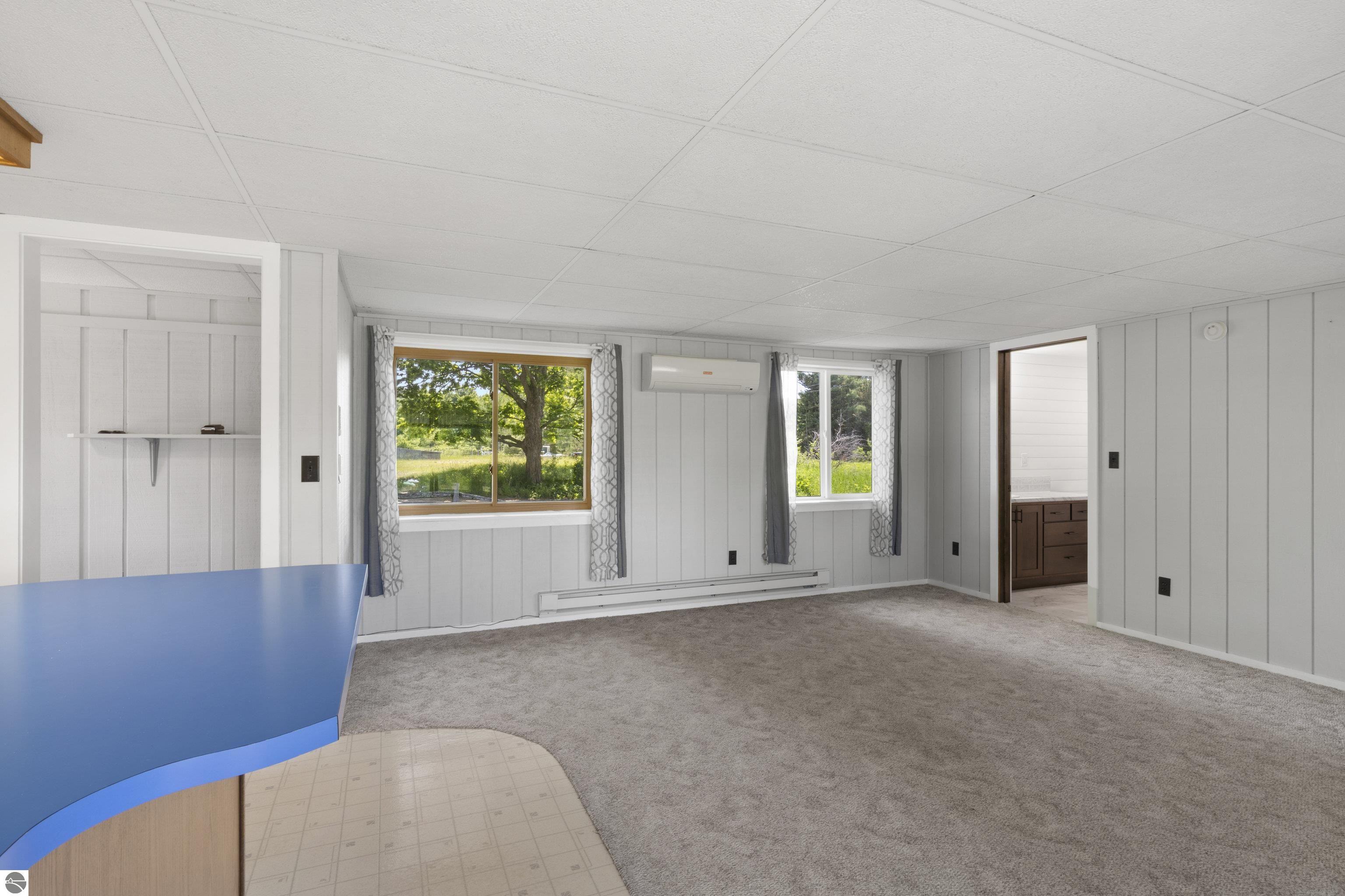 6756 Potter Road