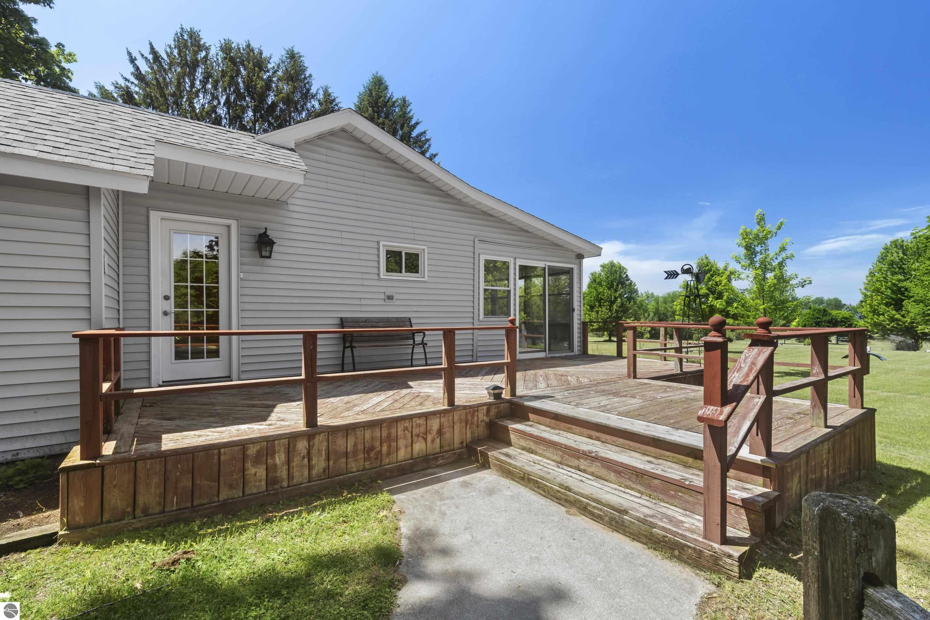 6756 Potter Road