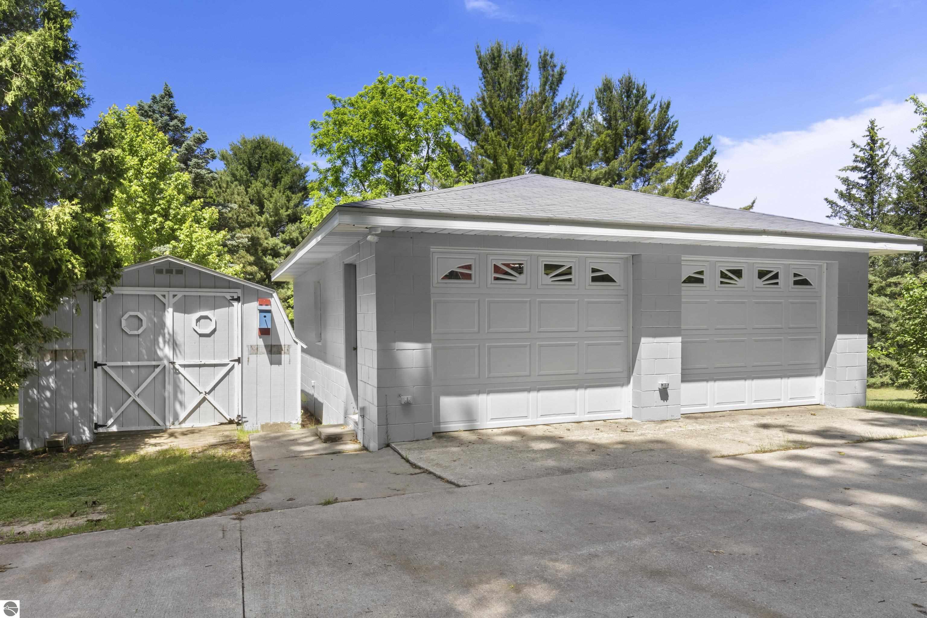 6756 Potter Road