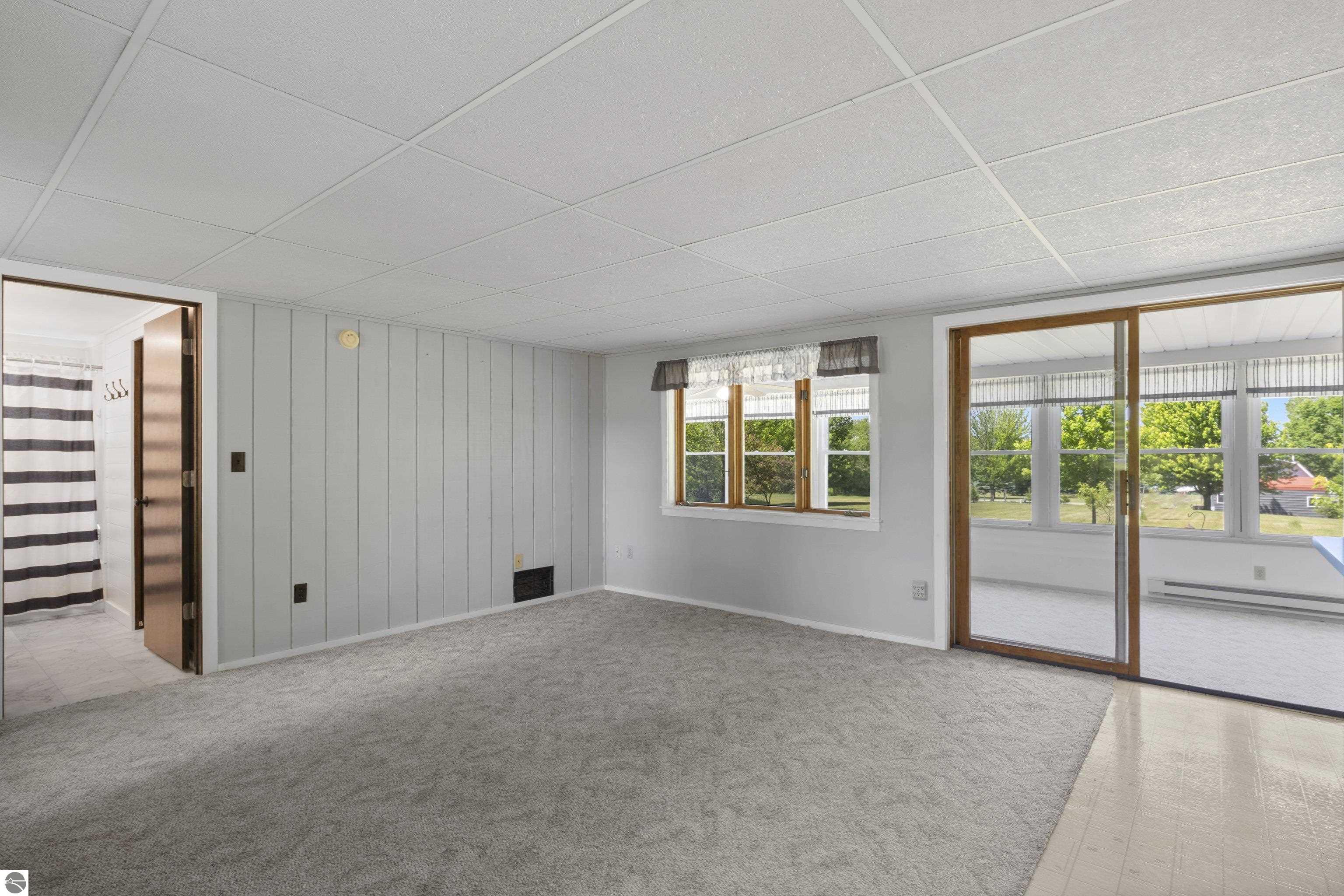 6756 Potter Road