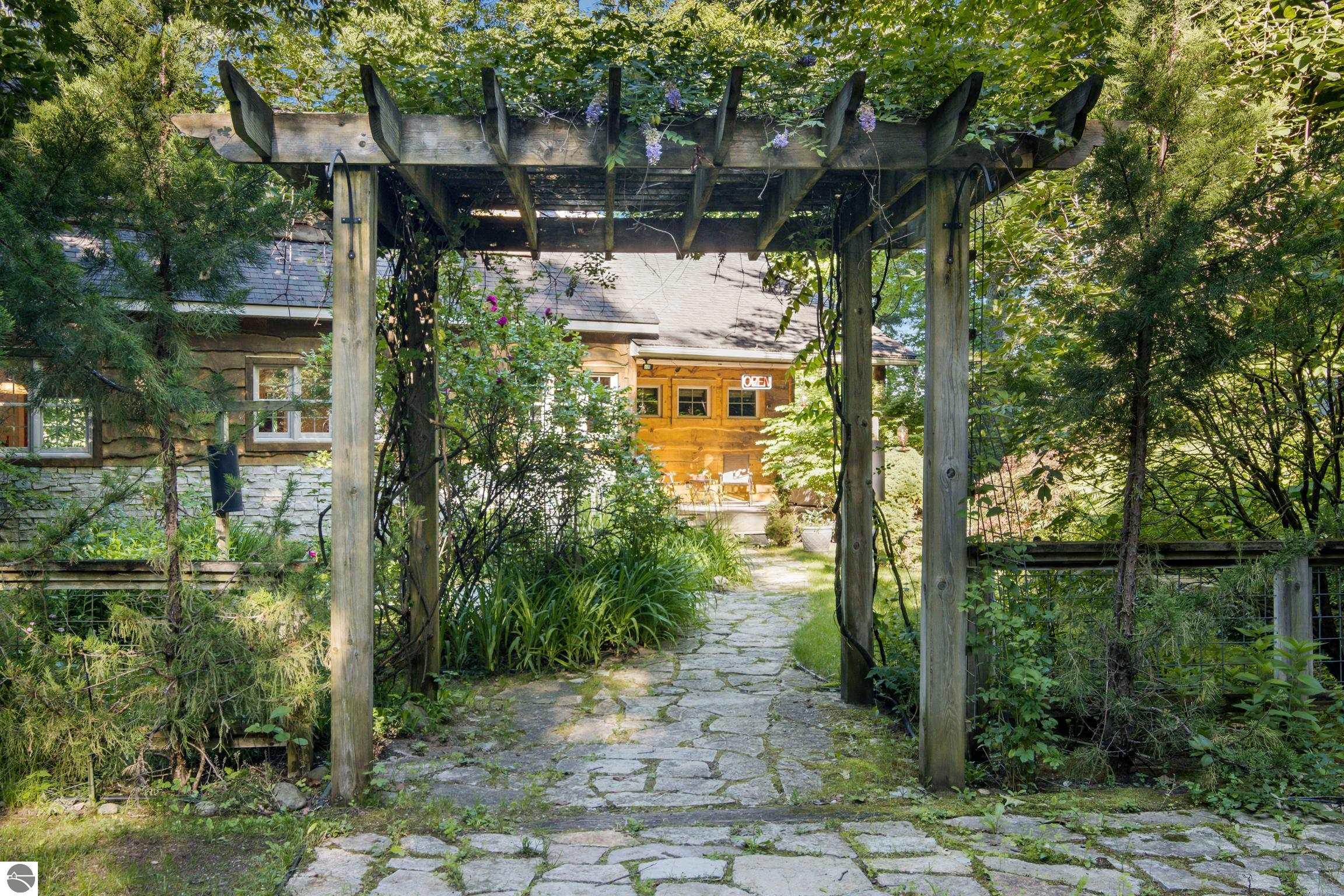 967 Old Miller Road