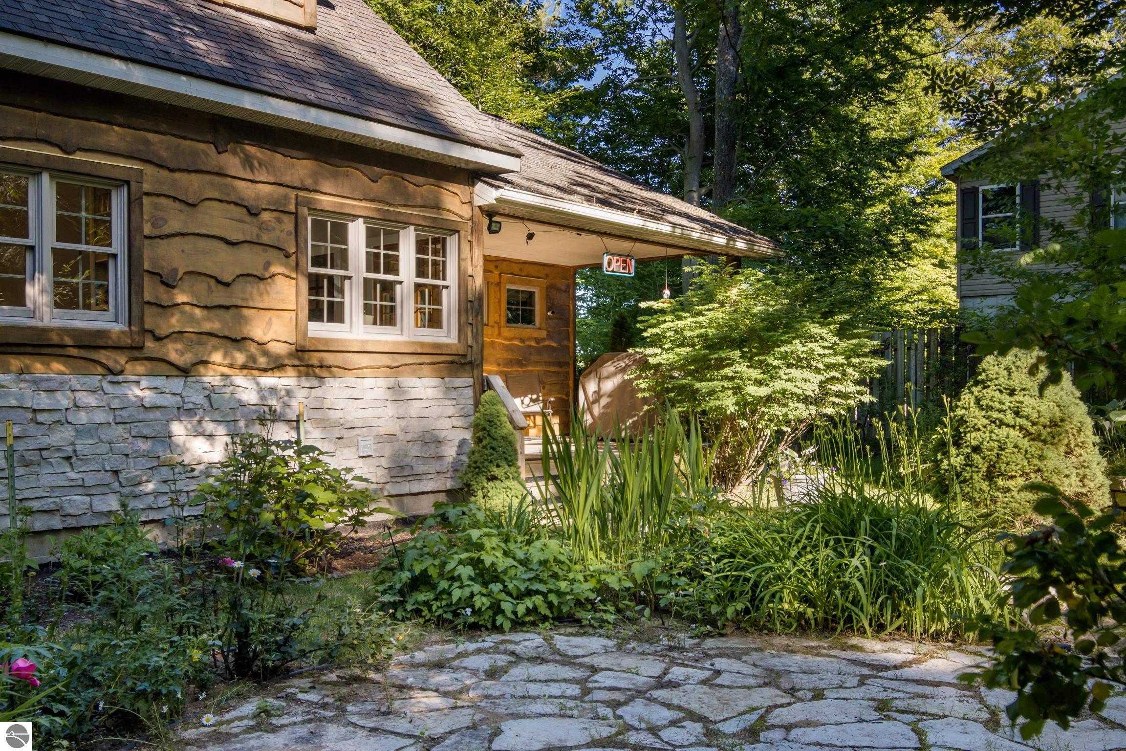 967 Old Miller Road