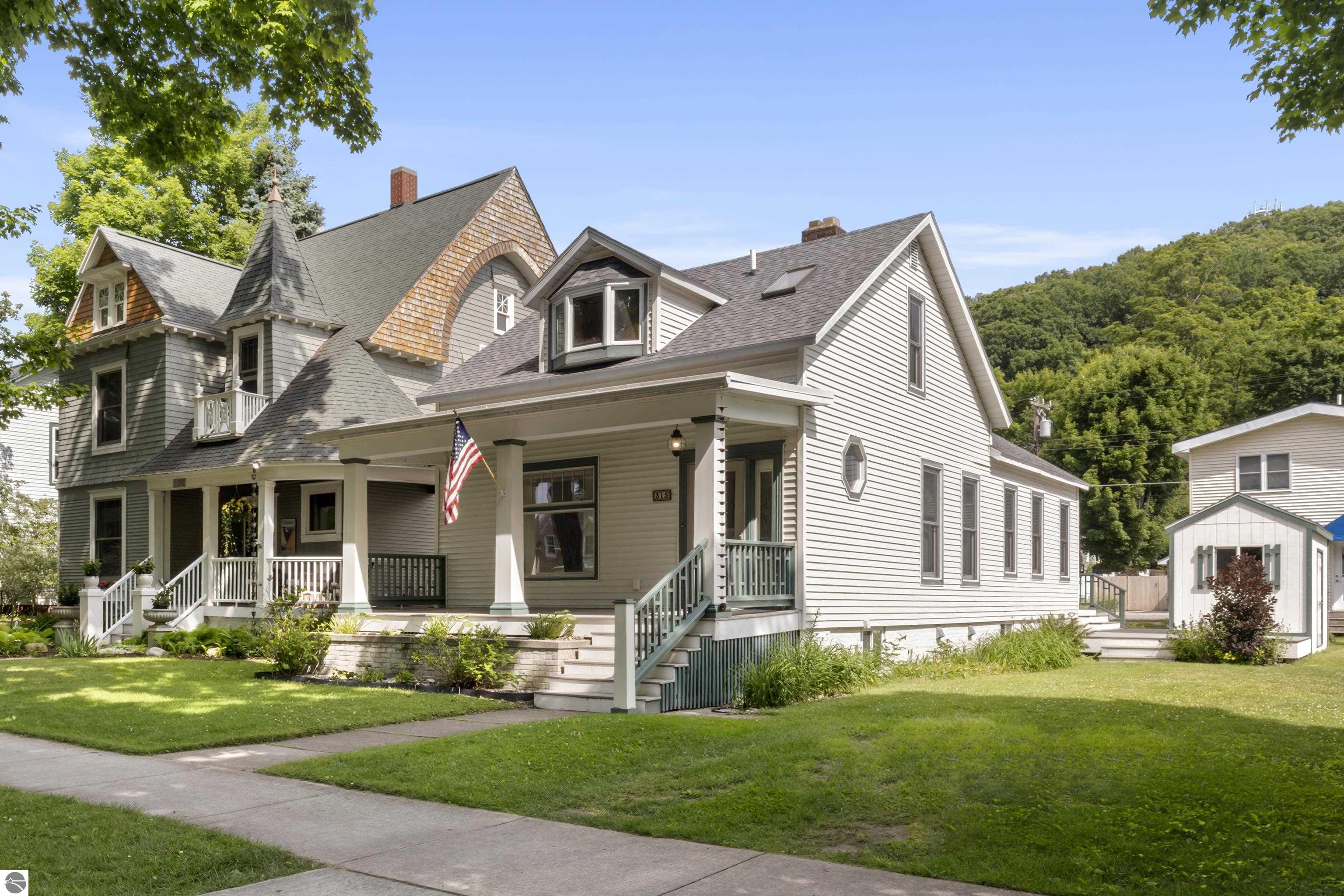 315 Forest Avenue