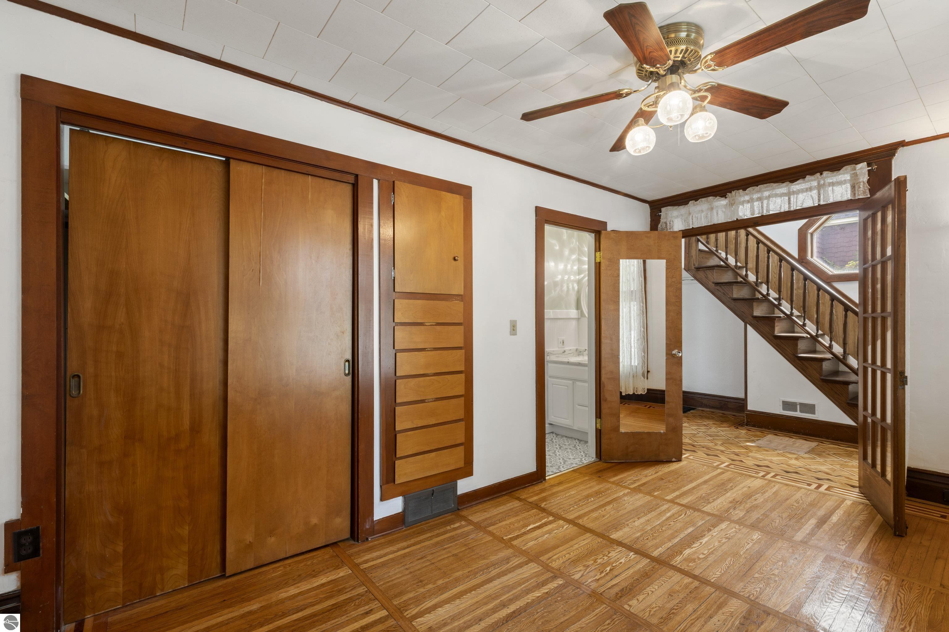 315 Forest Avenue