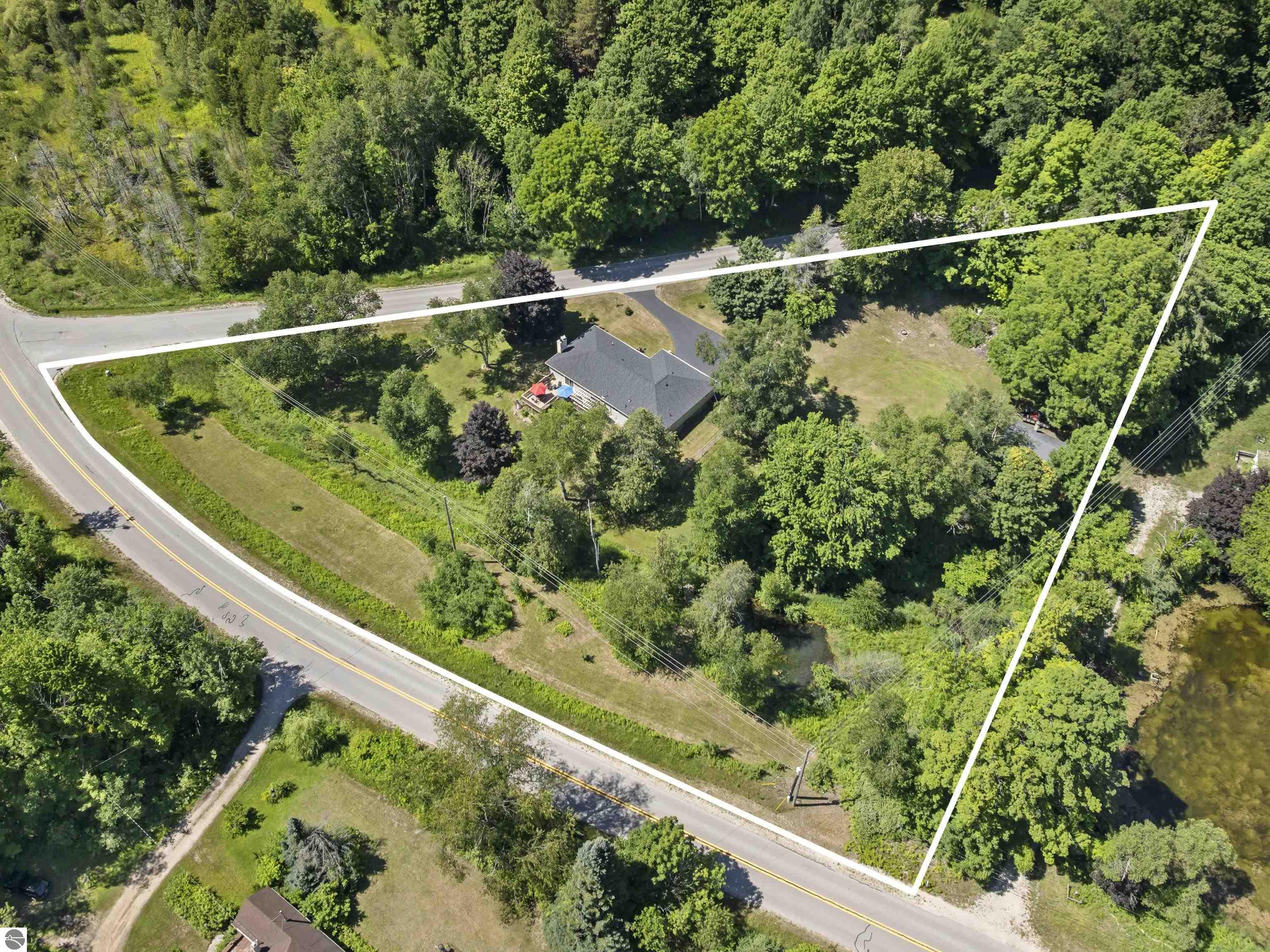 8468 Narrow Gauge Road
