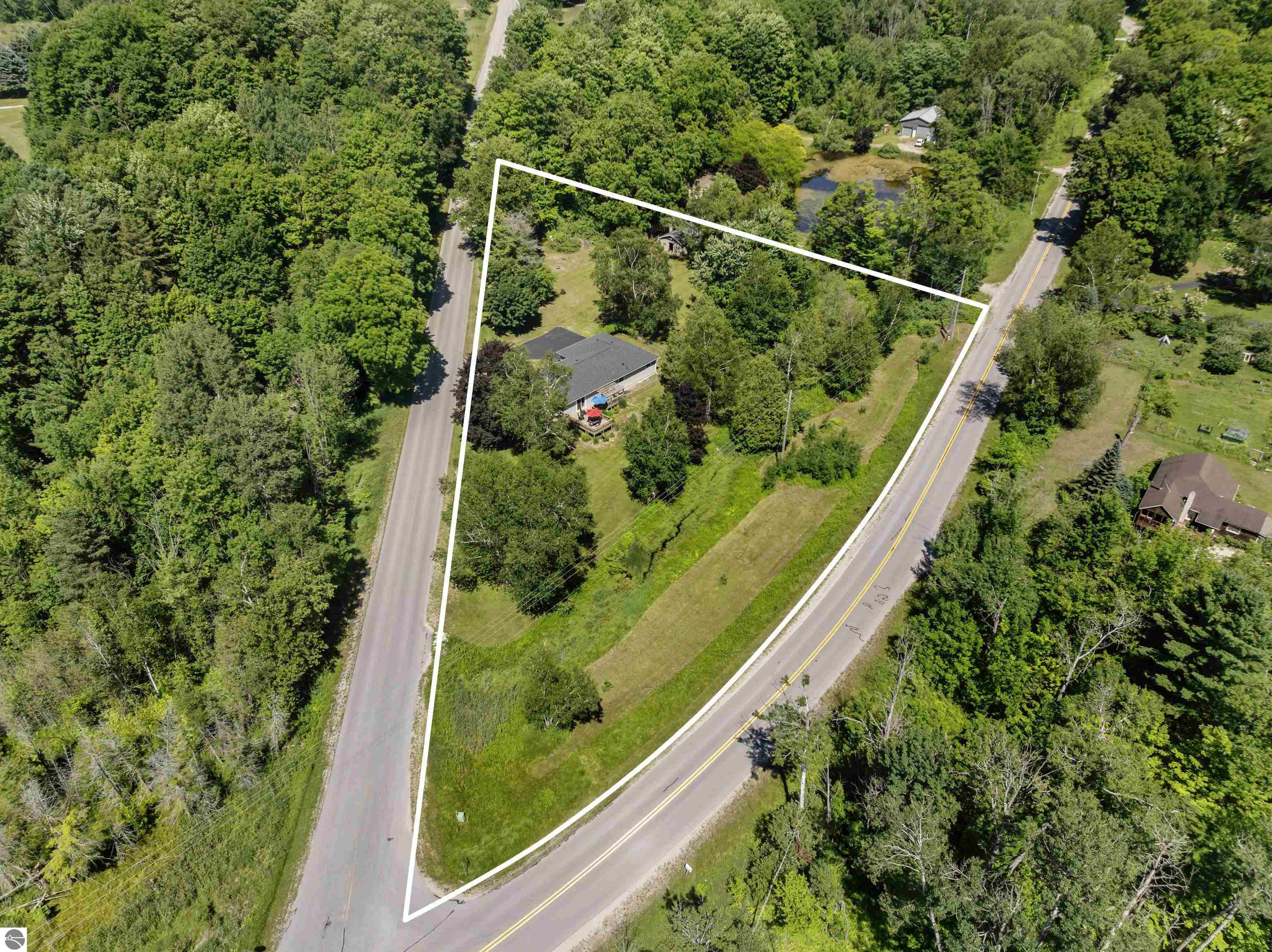 8468 Narrow Gauge Road