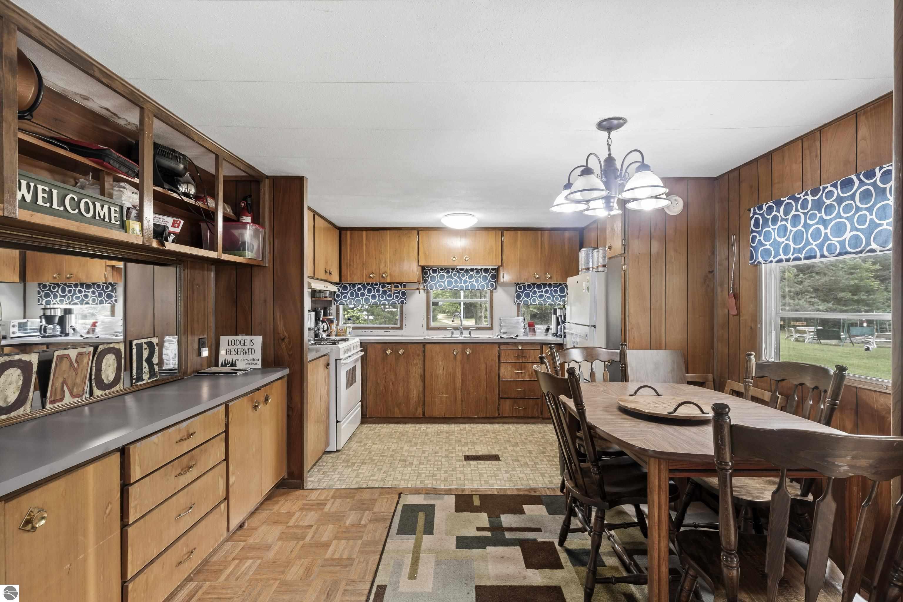 15357 Homestead Road