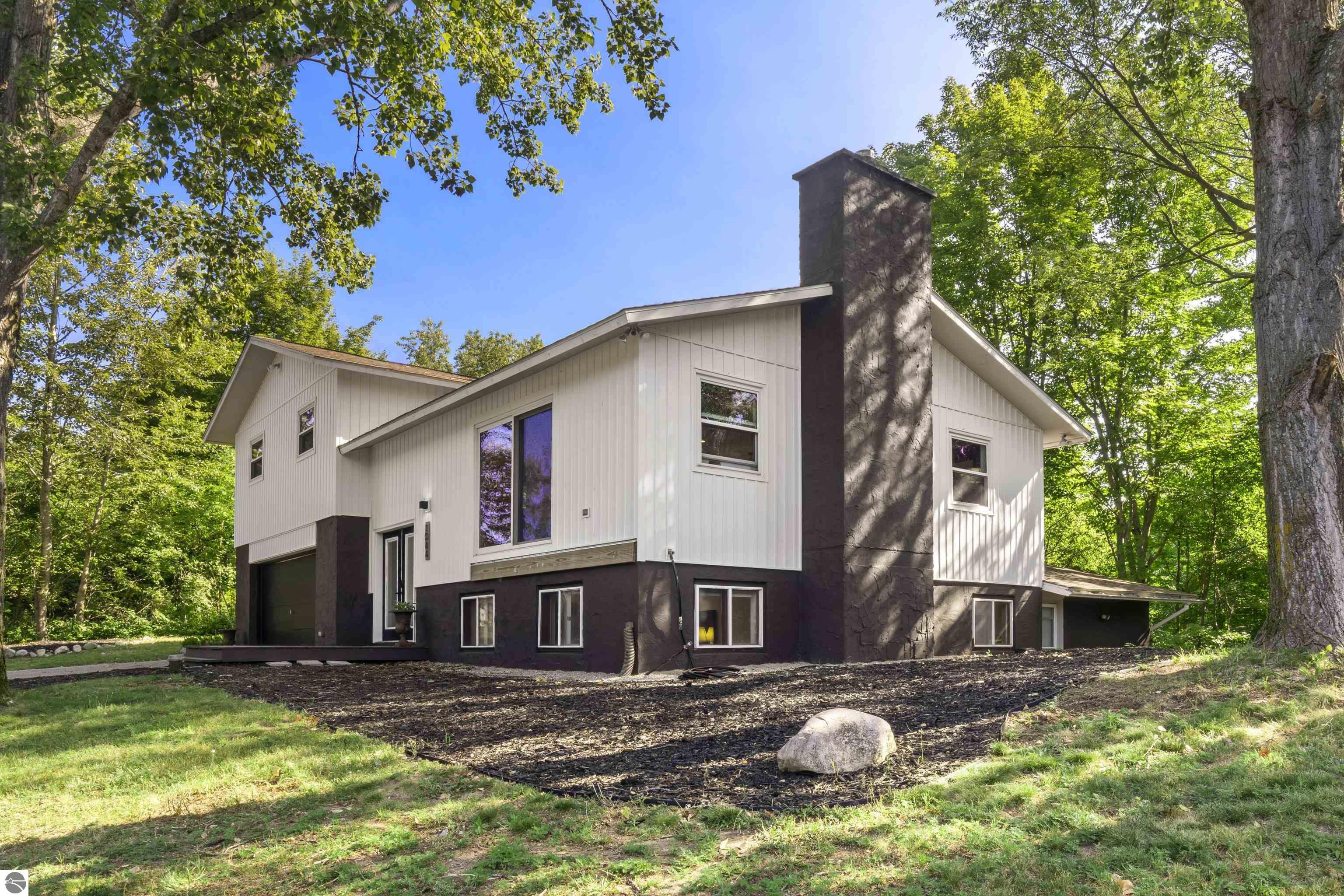 1044 Eden Hill Road