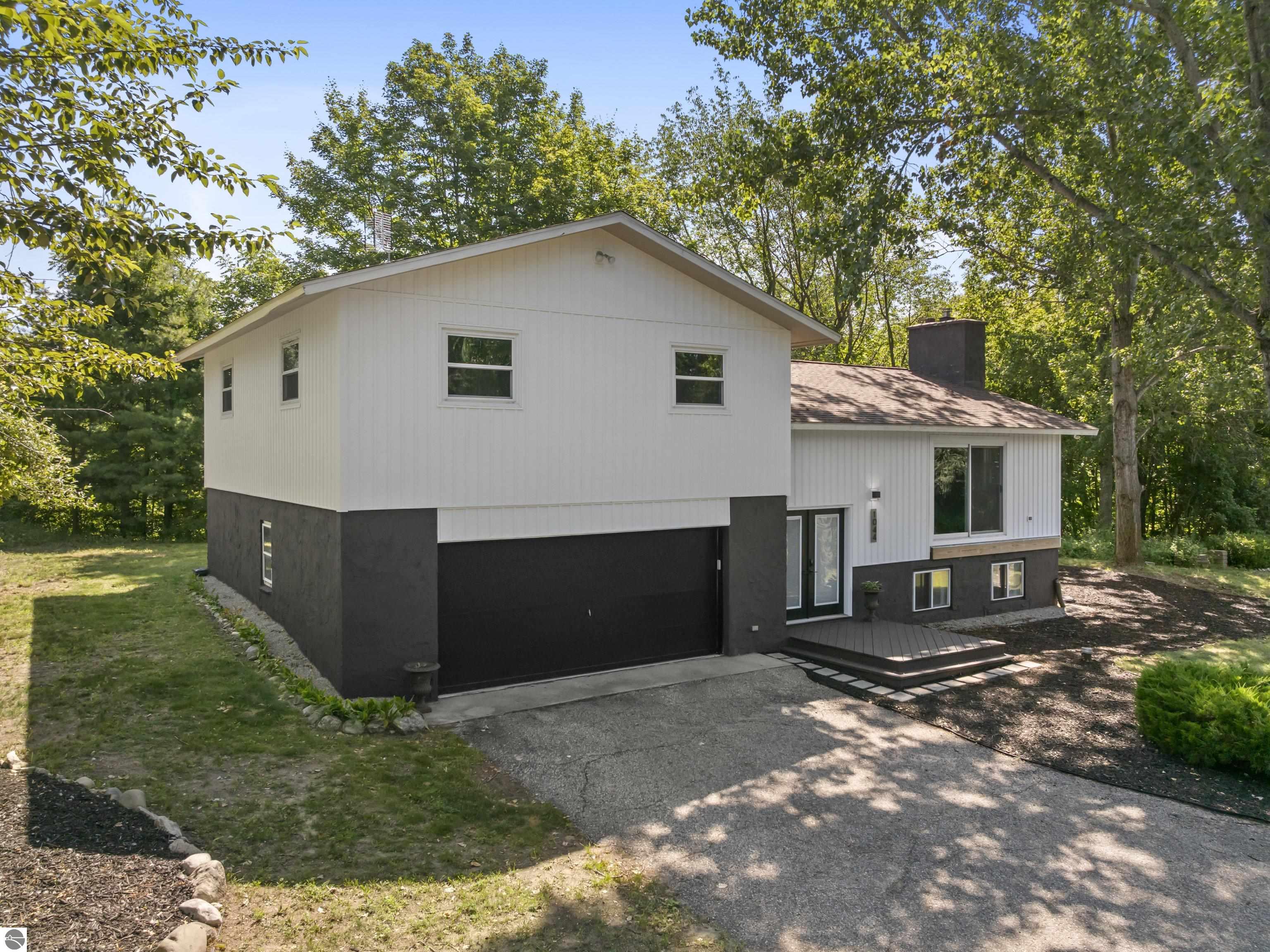 1044 Eden Hill Road
