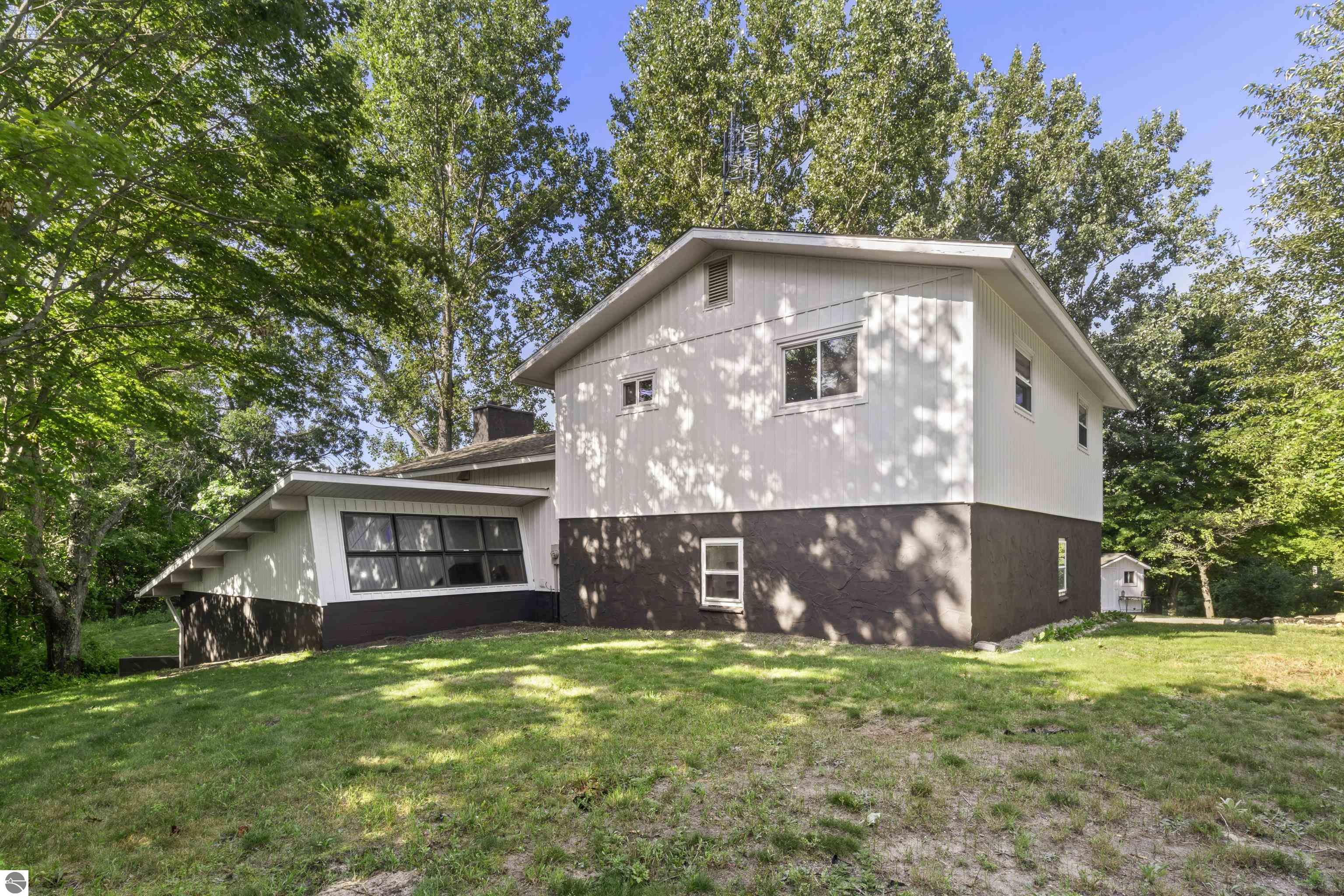 1044 Eden Hill Road