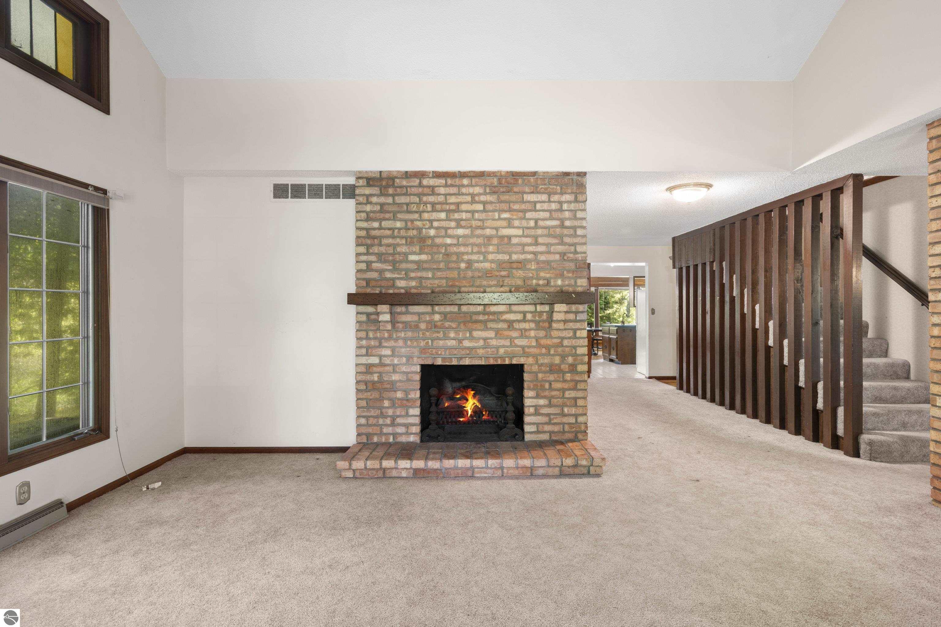 9095 Bear Creek Drive