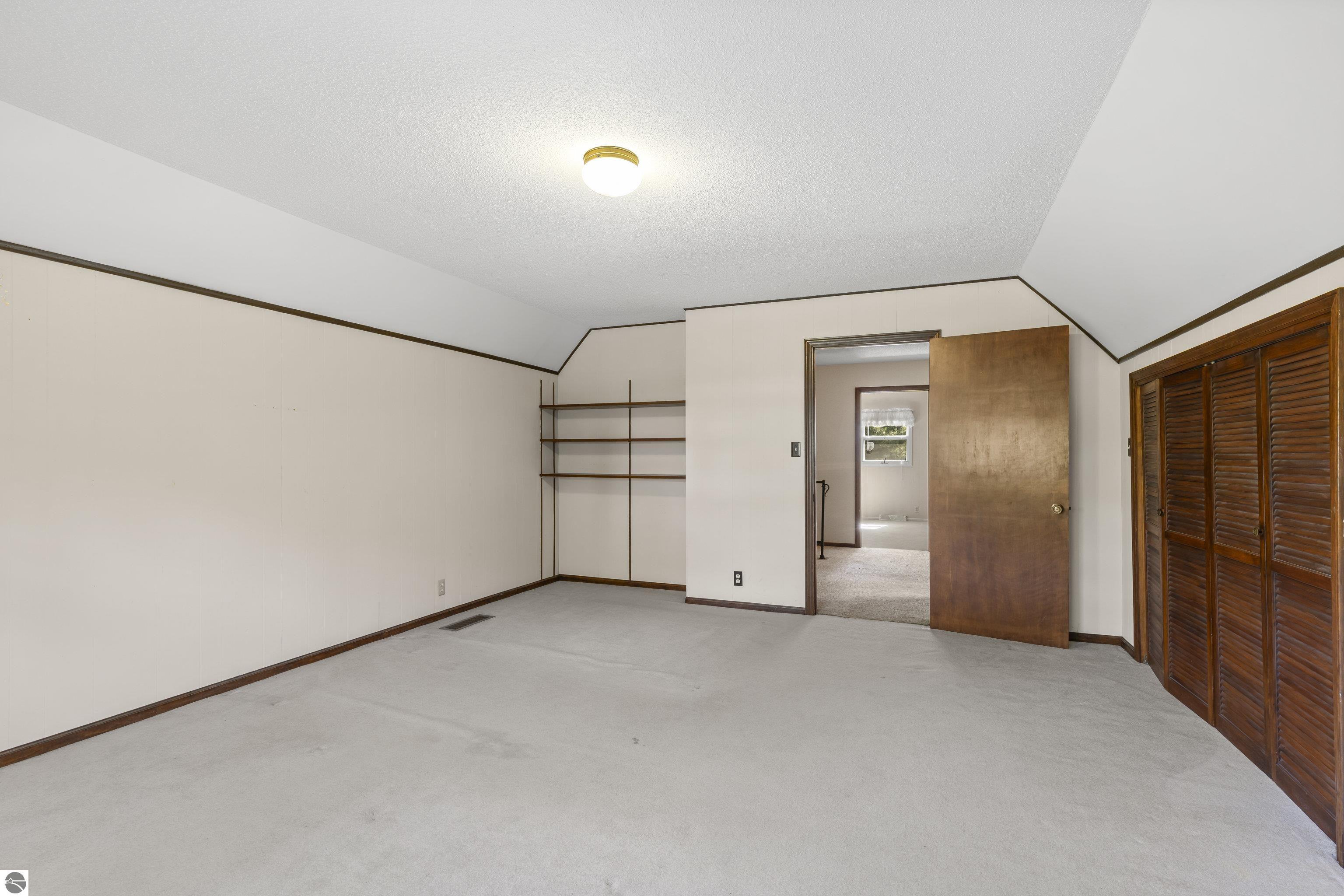 9095 Bear Creek Drive