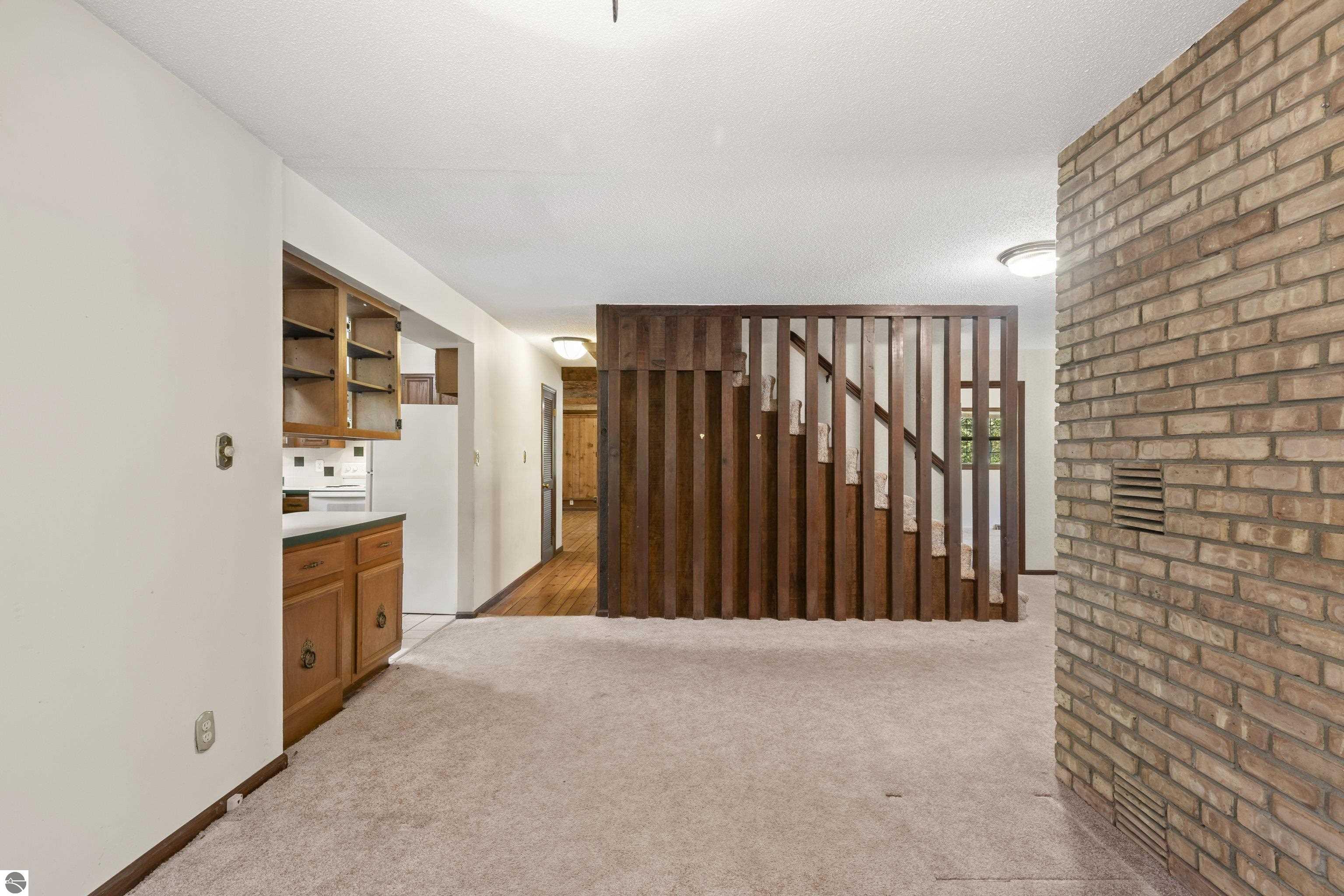 9095 Bear Creek Drive